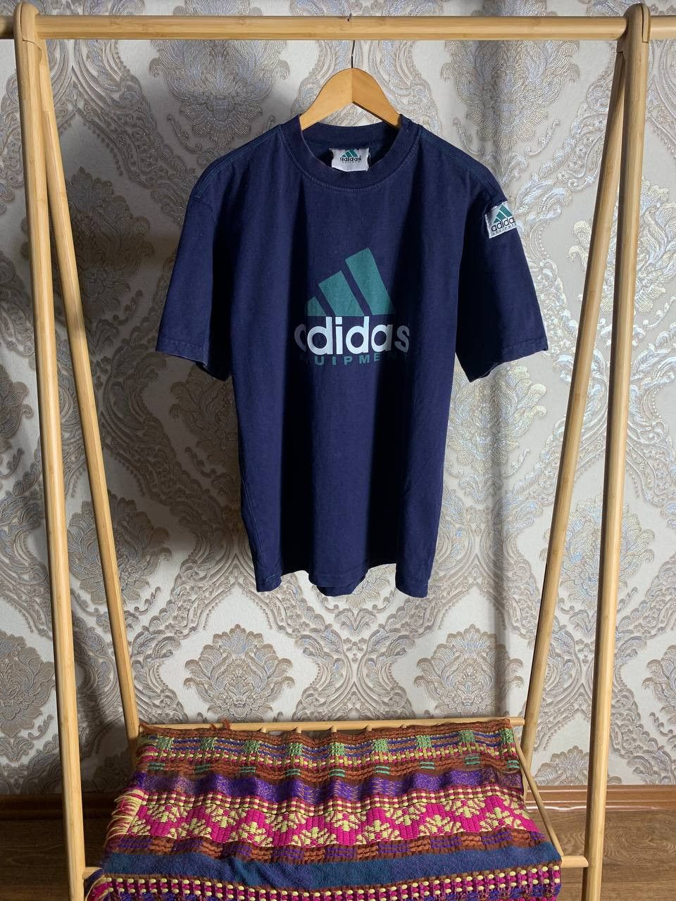 Adidas Vintage Adidas Original Equipment Retro T-shirt Y2K 90s Size US XL / EU 56 / 4 - 1 Thumbnail