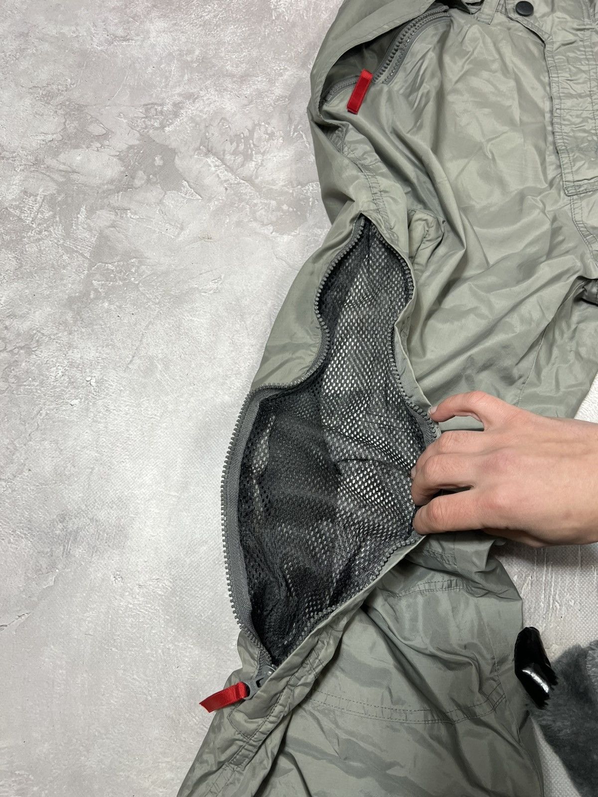 Ecko Unltd. Vintage Ecko Undl Made in Korea Distressed Nylon Pants Size US 34 / EU 50 - 14 Thumbnail