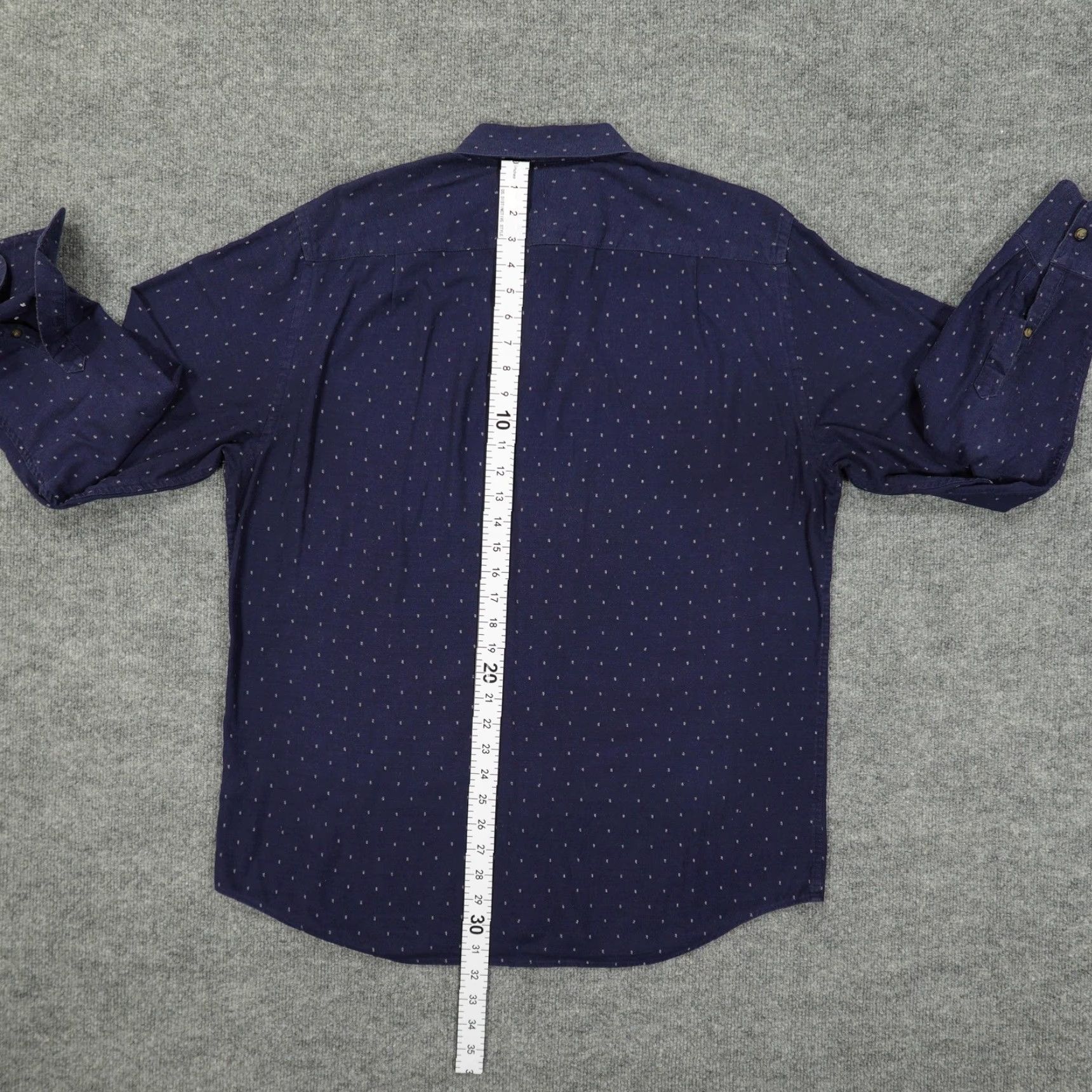 Charles Tyrwhitt Charles Tyrwhitt Button-Down Shirt Mens Large Navy Blue Classic Fit Micro Dot Size US L / EU 52-54 / 3 - 7 Thumbnail