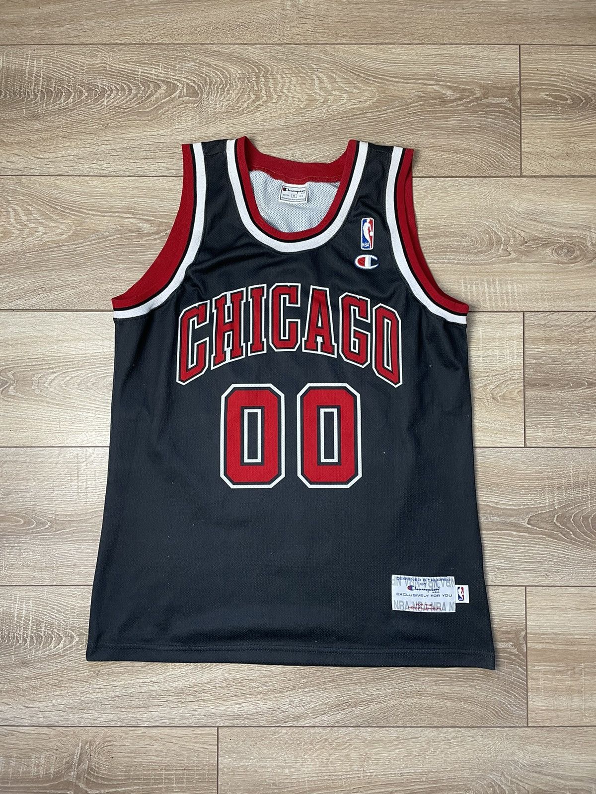 Champion 🔥Rare Exclusive Champion Chicago Bulls Jersey 00 M NBA Size US M / EU 48-50 / 2 - 1 Thumbnail