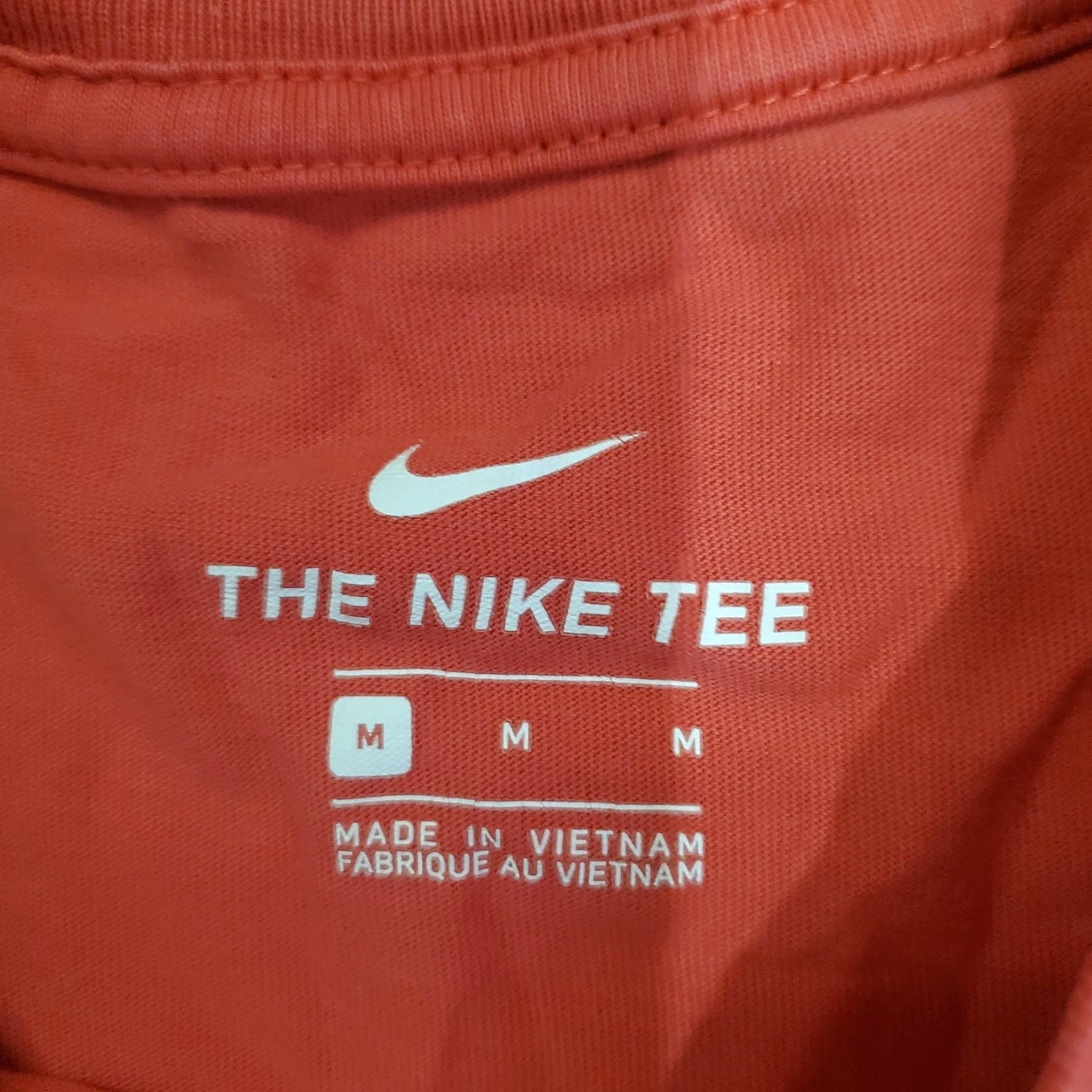 Nike VINTAGE Nike SB Shirt Mens Medium Red Yellow Swoosh Skateboarding Tee DB9977-623 Size US M / EU 48-50 / 2 - 3 Thumbnail