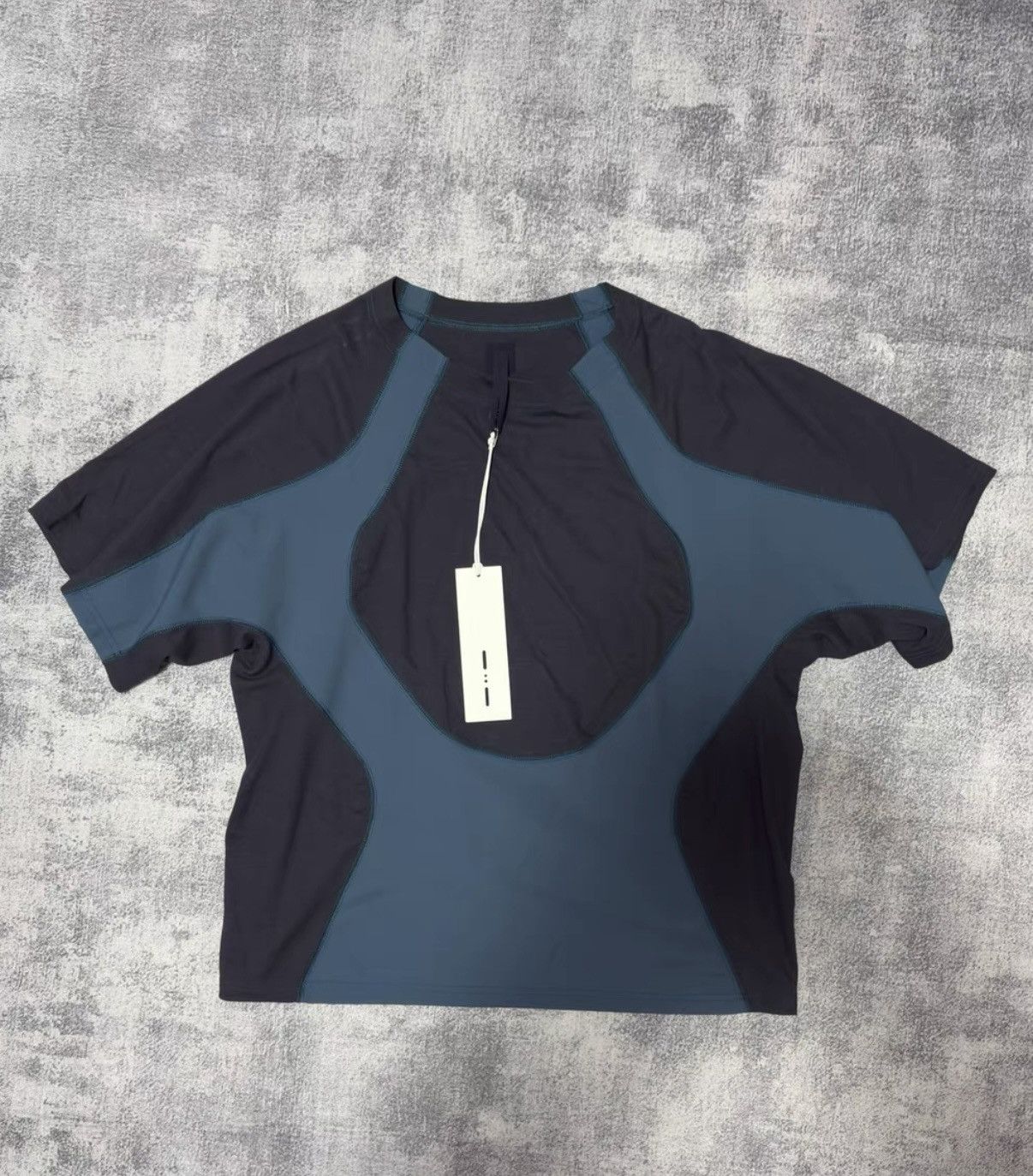 _J.L-A.L_ J.L-A.L Paneled Short Sleeve T-Shirt Size US XL / EU 56 / 4 - 1 Thumbnail