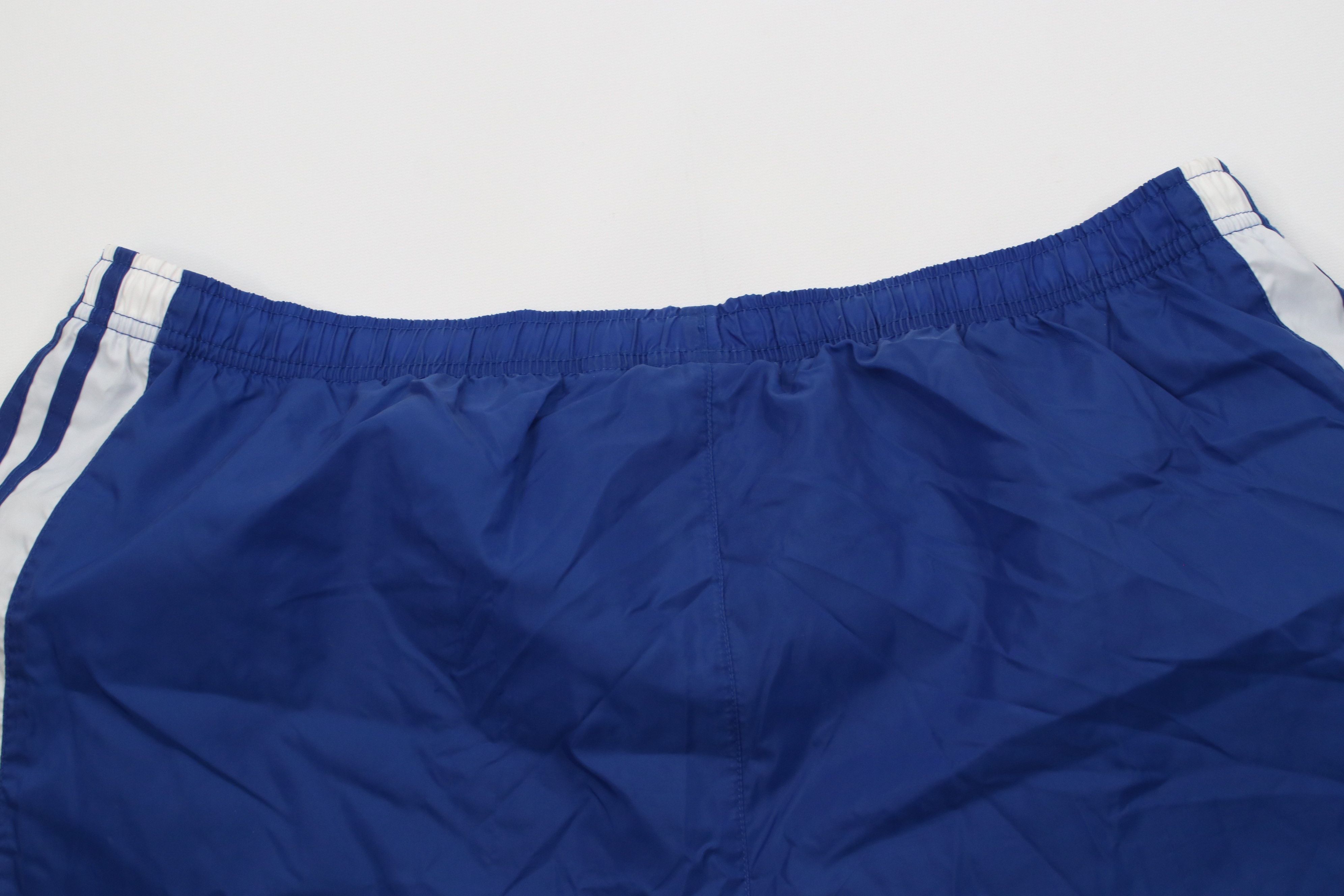 Adidas Vintage Y2K 2001 Adidas Lined Running Jogging Soccer Shorts Size US 36 / EU 52 - 12 Thumbnail