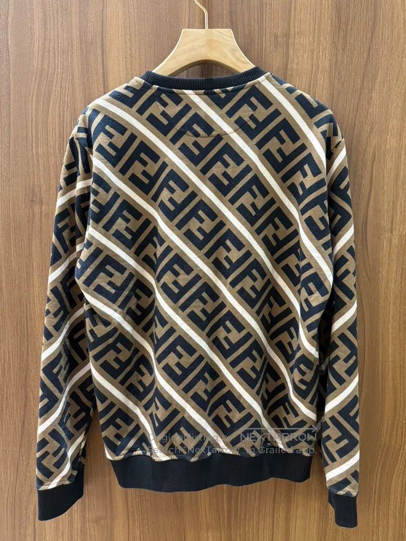 Fendi Fendi Classic FF monogram logo sweater Size US XL / EU 56 / 4 - 2 Thumbnail