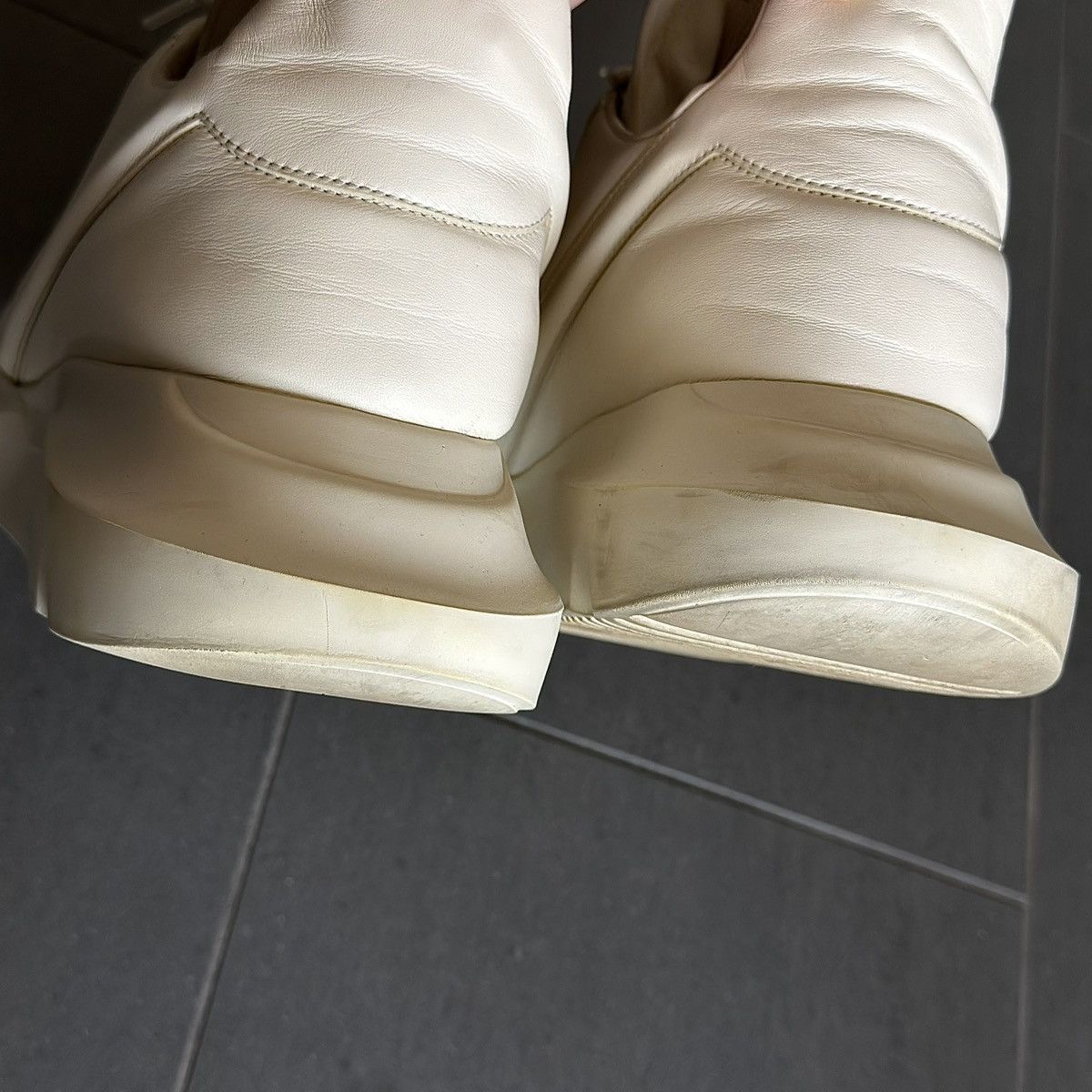 Rick Owens Rick Owens Mainline Milk 🥛 Geth Runners Leather Sneakers Size US 10 / EU 43 - 5 Thumbnail