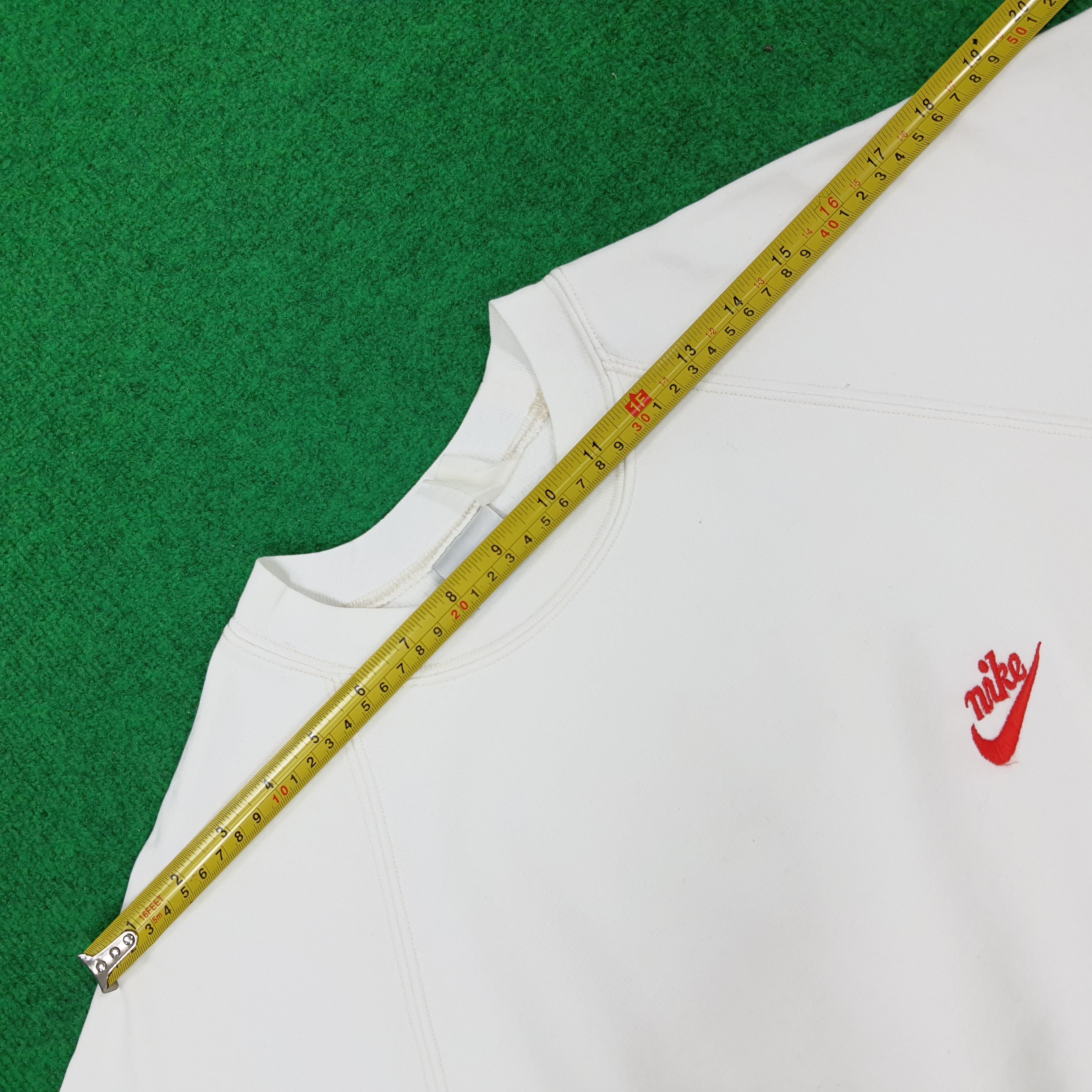 Nike × Vintage Vintage Nike Small Logo Embroidery Sweatshirt C230N21 Size US S / EU 44-46 / 1 - 9 Thumbnail