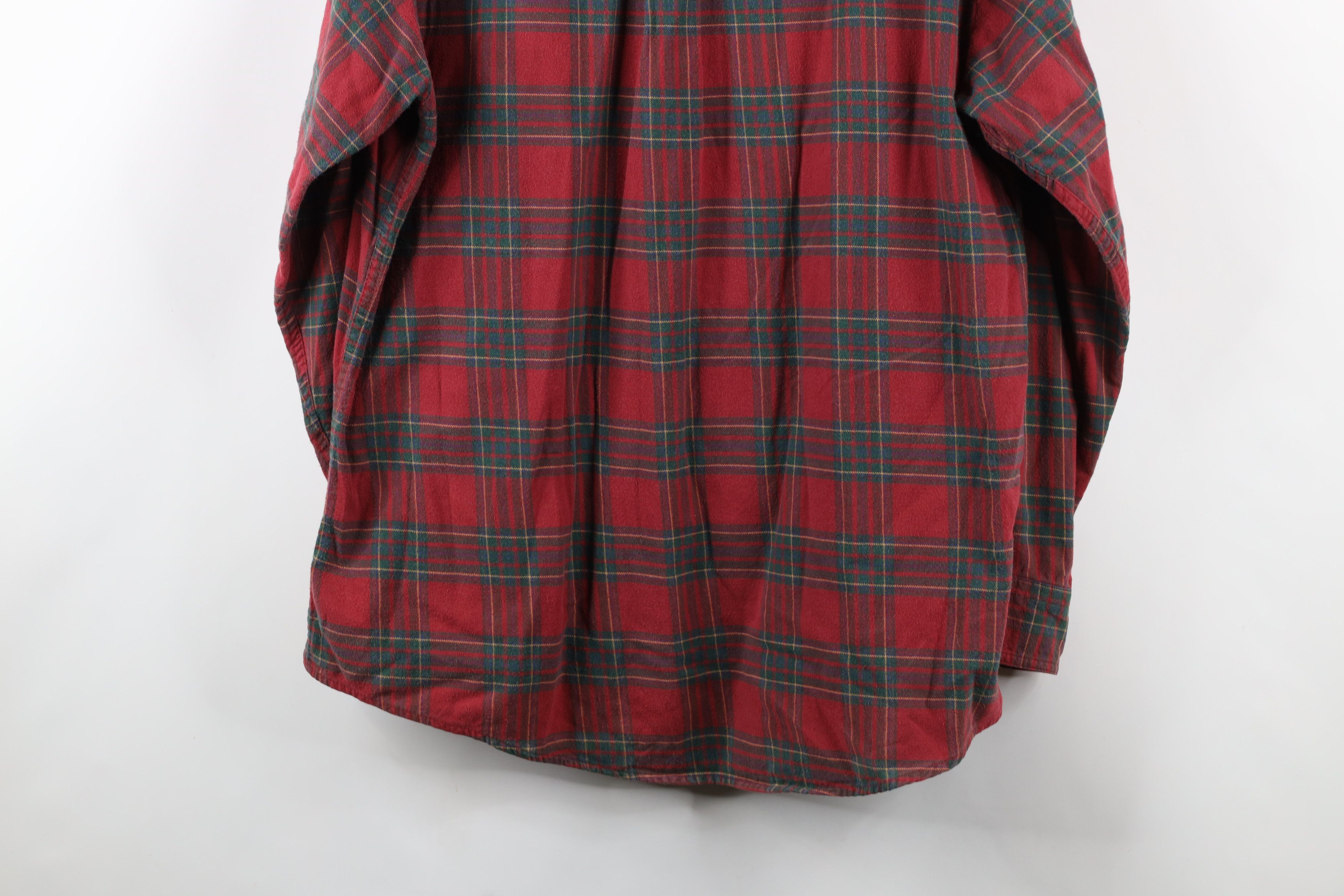 Vintage × Woolrich Woolen Mills Vintage 90s Woolrich Collared Button Down Shirt Plaid Size US L / EU 52-54 / 3 - 12 Thumbnail