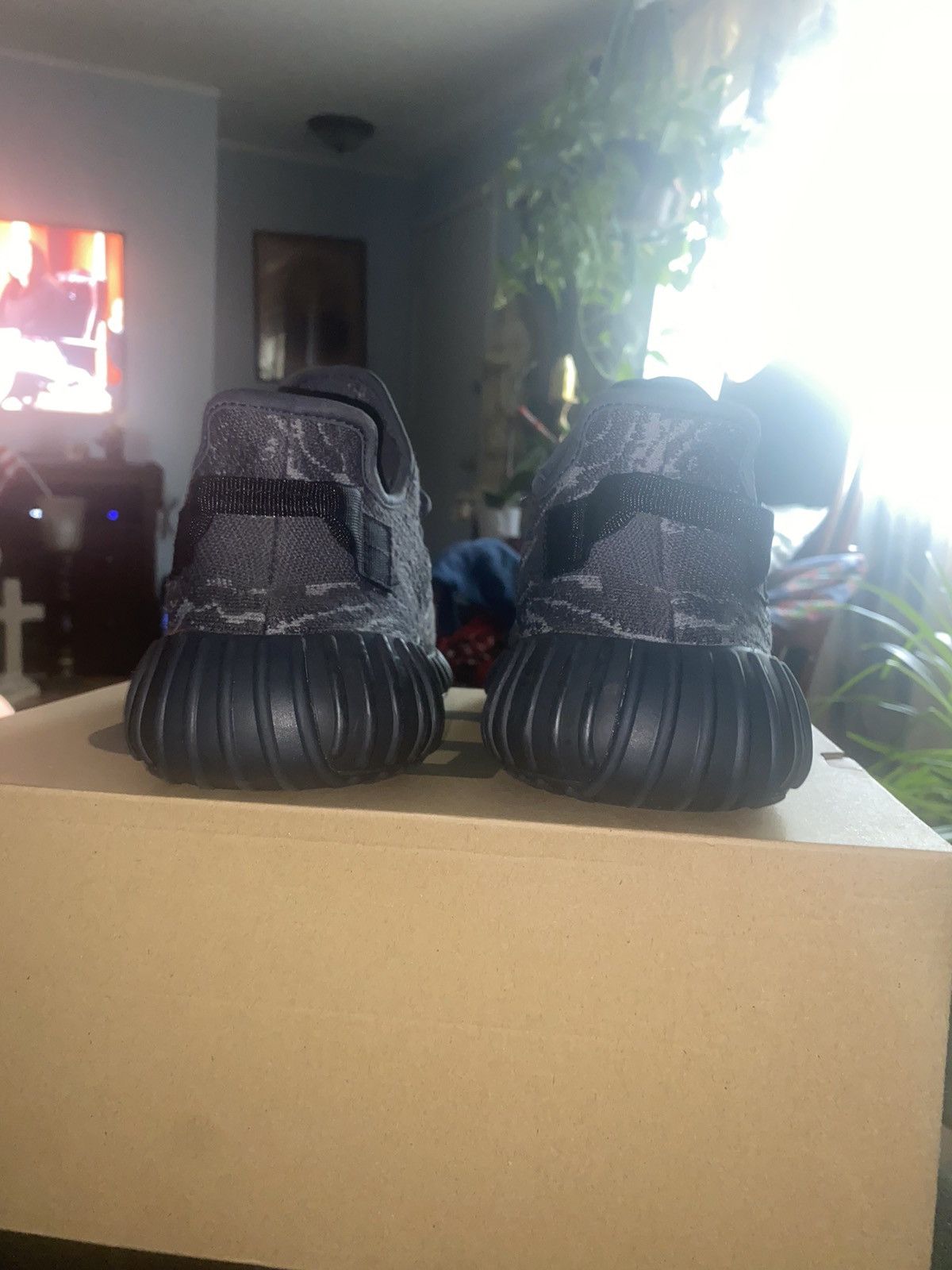 Adidas Yeezy 350 boost, Dark salt's Size US 10 / EU 43 - 4 Thumbnail