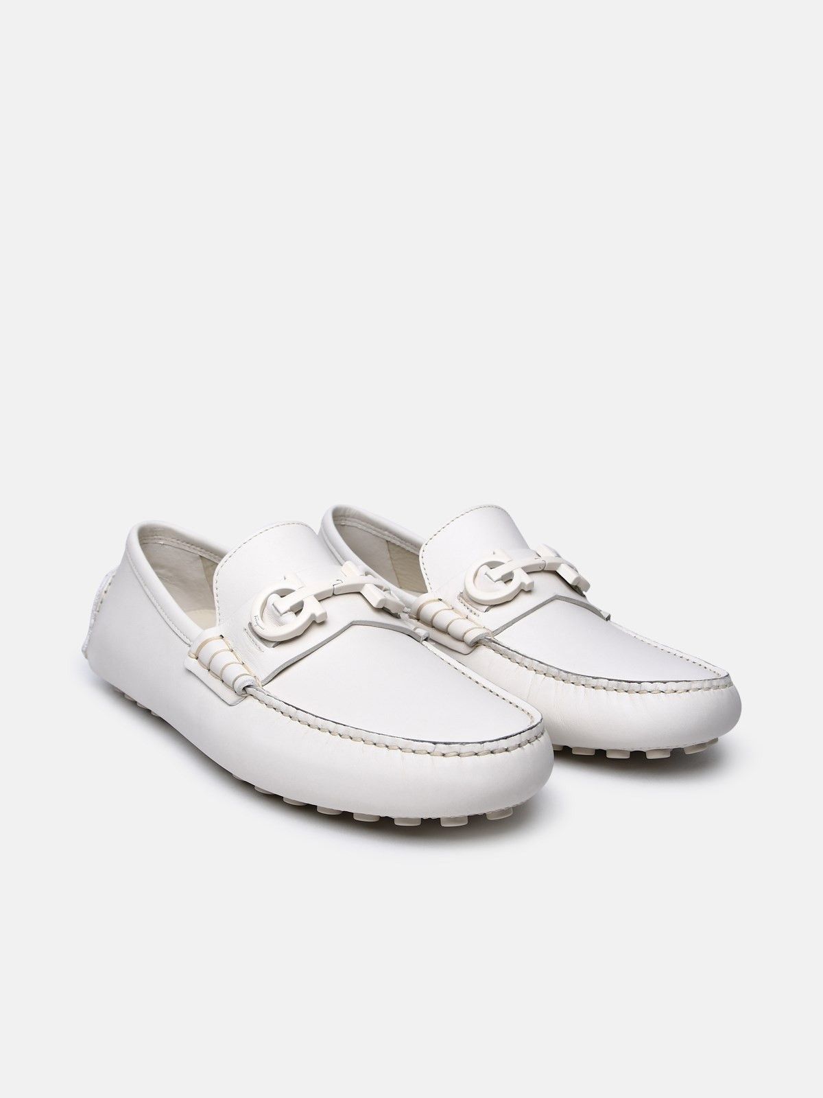 Salvatore Ferragamo o1s1rm0725 Loafers in White Size US 9 / EU 42 - 2 Thumbnail