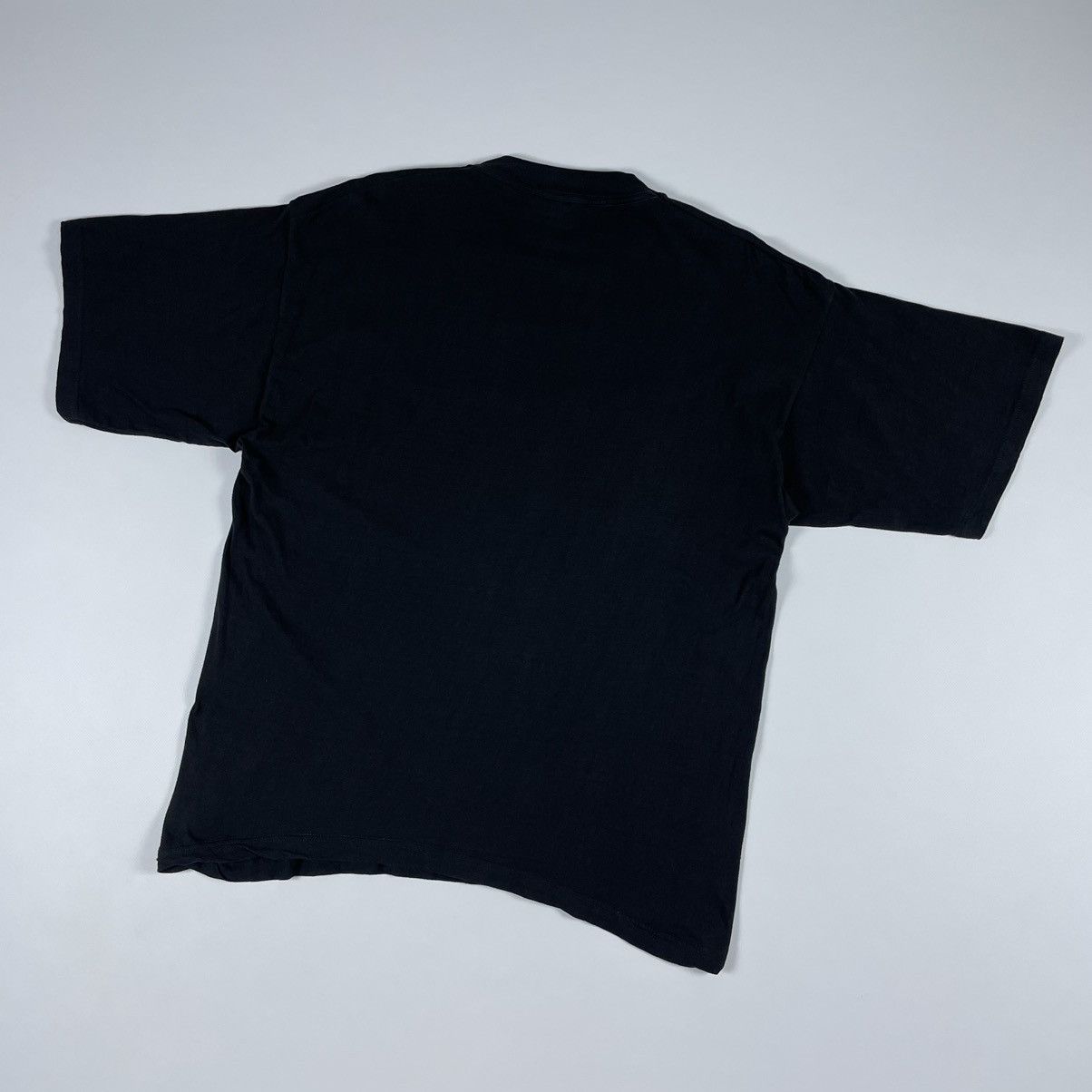 Band Tees Queen Vintage T-shirt A King of Magic Size US XL / EU 56 / 4 - 8 Thumbnail