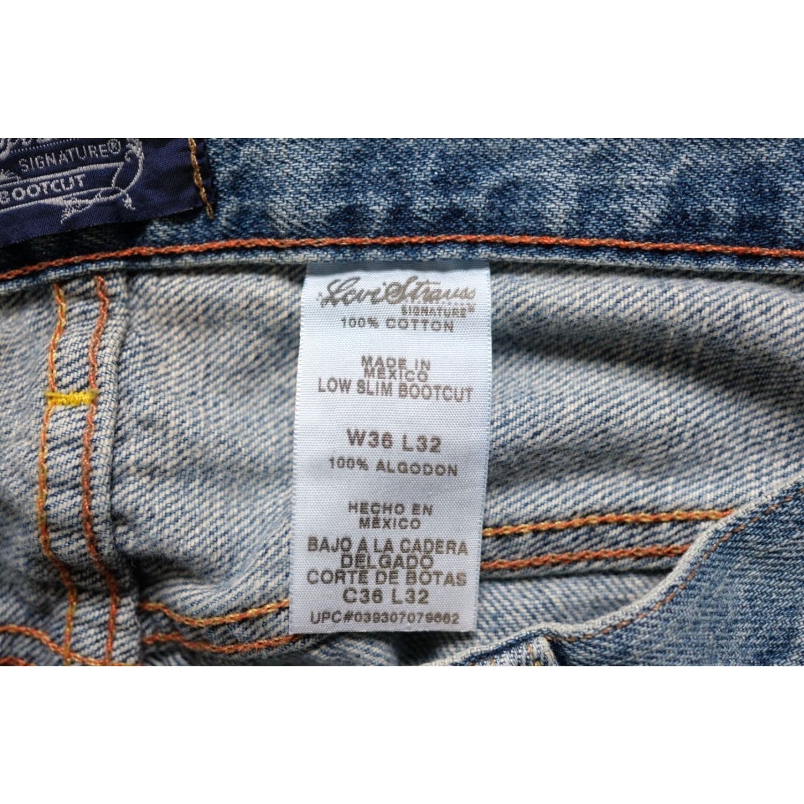 Levi's VINTAGE Levi's Jeans WT 90s Retro Y2K Wide Leg Bootcut 100% Cotton Blue Denim 36x32 Womens Size 25" / US 0 / IT 36 - 6 Thumbnail