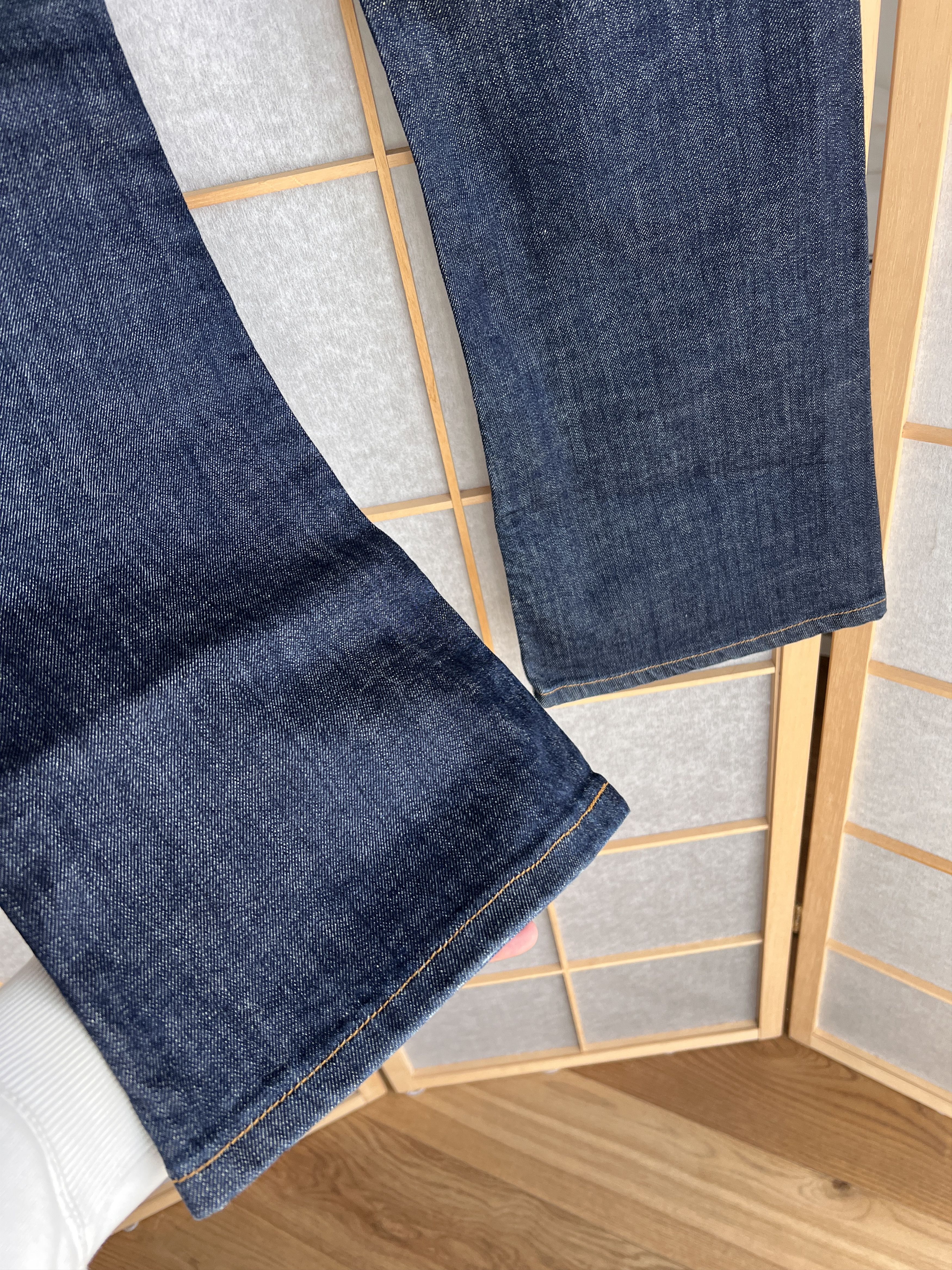 Levi's Vintage Clothing Levis 572 Low rise boot cut flared denim jeans y2k pants 00s Size US 31 - 16 Thumbnail