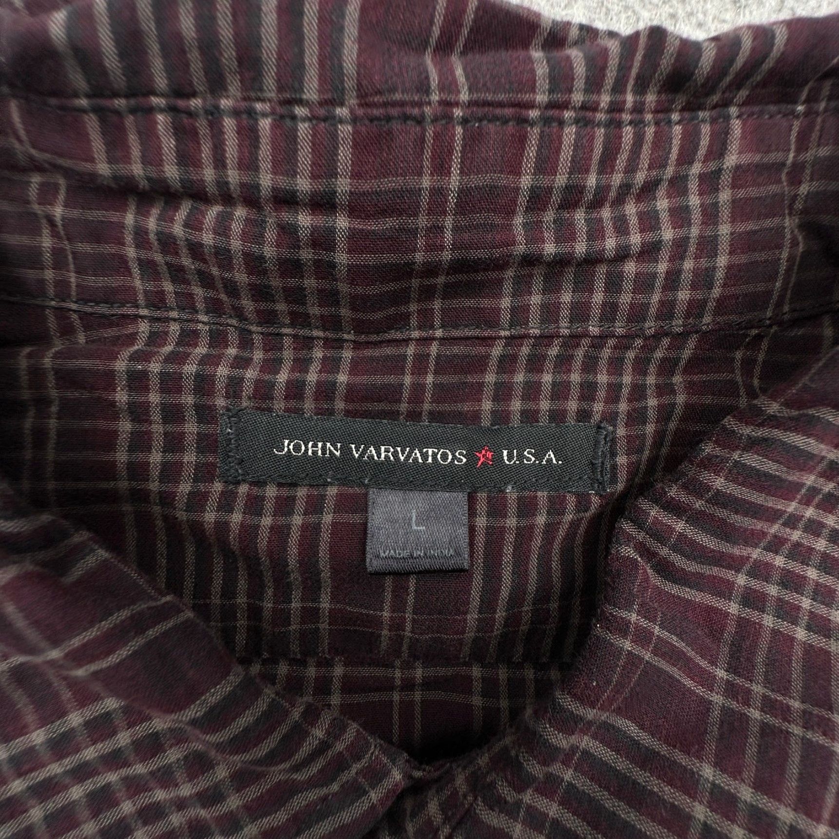 John Varvatos John Varvatos USA Plaid Long Sleeve Button Up Shirt Mens Large Black Red Pattern Plaid Button-Up Shirt Mens L Size US L / EU 52-54 / 3 - 2 Thumbnail