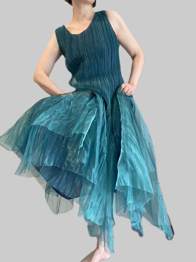 Issey Miyake Issey Miyake size:3 Lake blue tulle dress Size S / US 4 / IT 40 - 5 Thumbnail