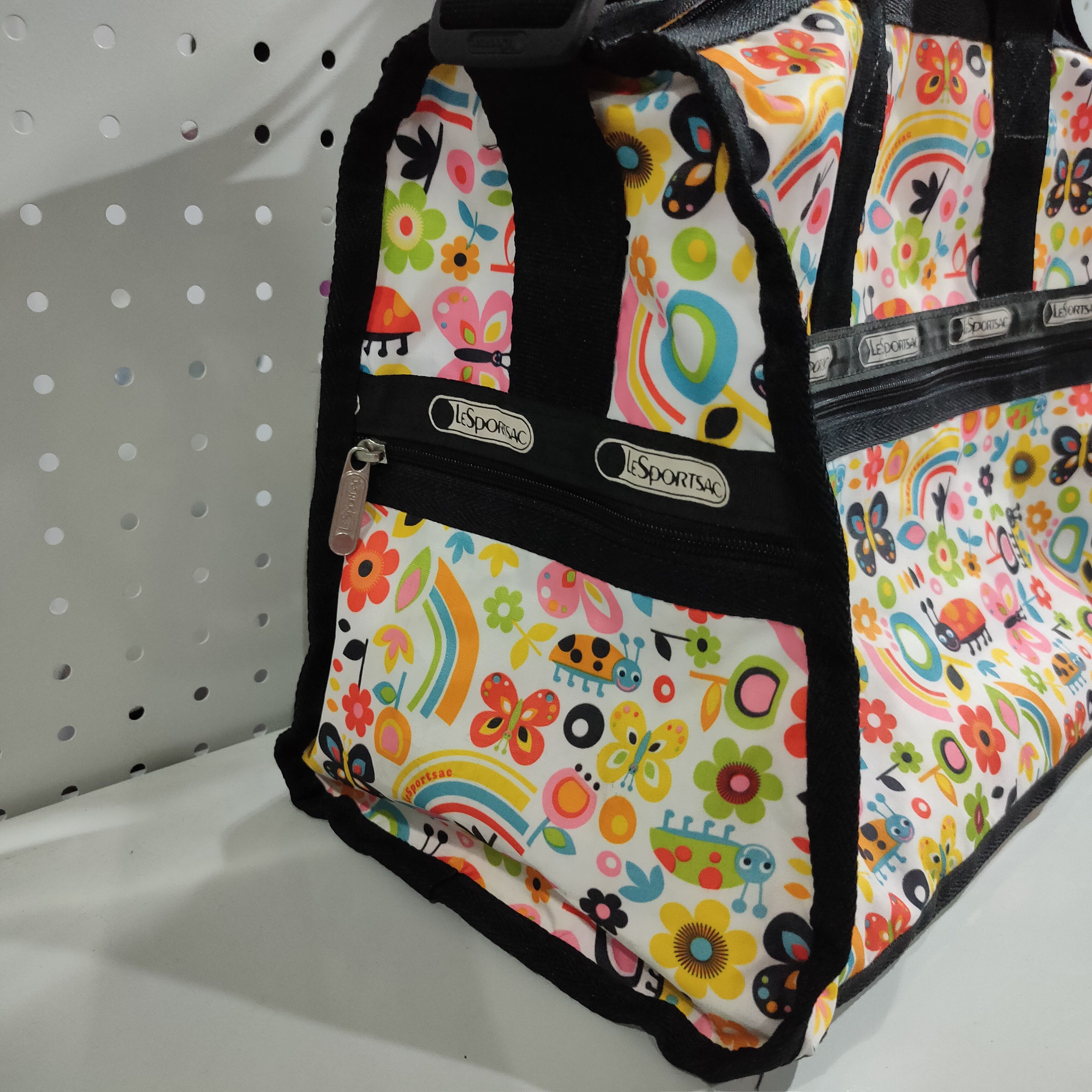 LeSportsac 🔥Lesportsac deluxe medium weekender bag Size ONE SIZE - 2 Thumbnail
