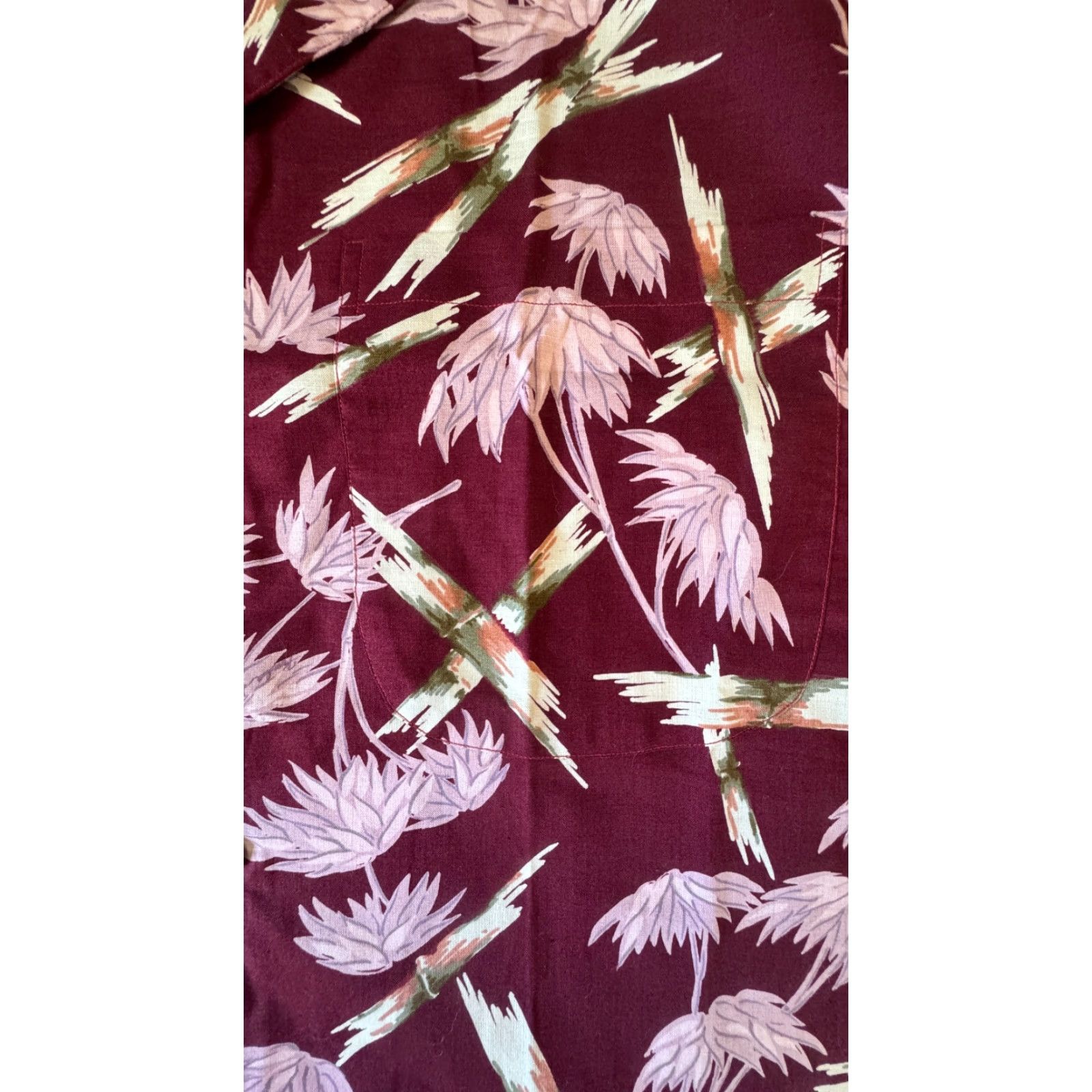 Vintage VINTAGE Margaritaville Hawaiian Short Sleeve Shirt, Button-Up, Maroon, XL, 100% Cotton, Floral, Men Size US XL / EU 56 / 4 - 3 Thumbnail