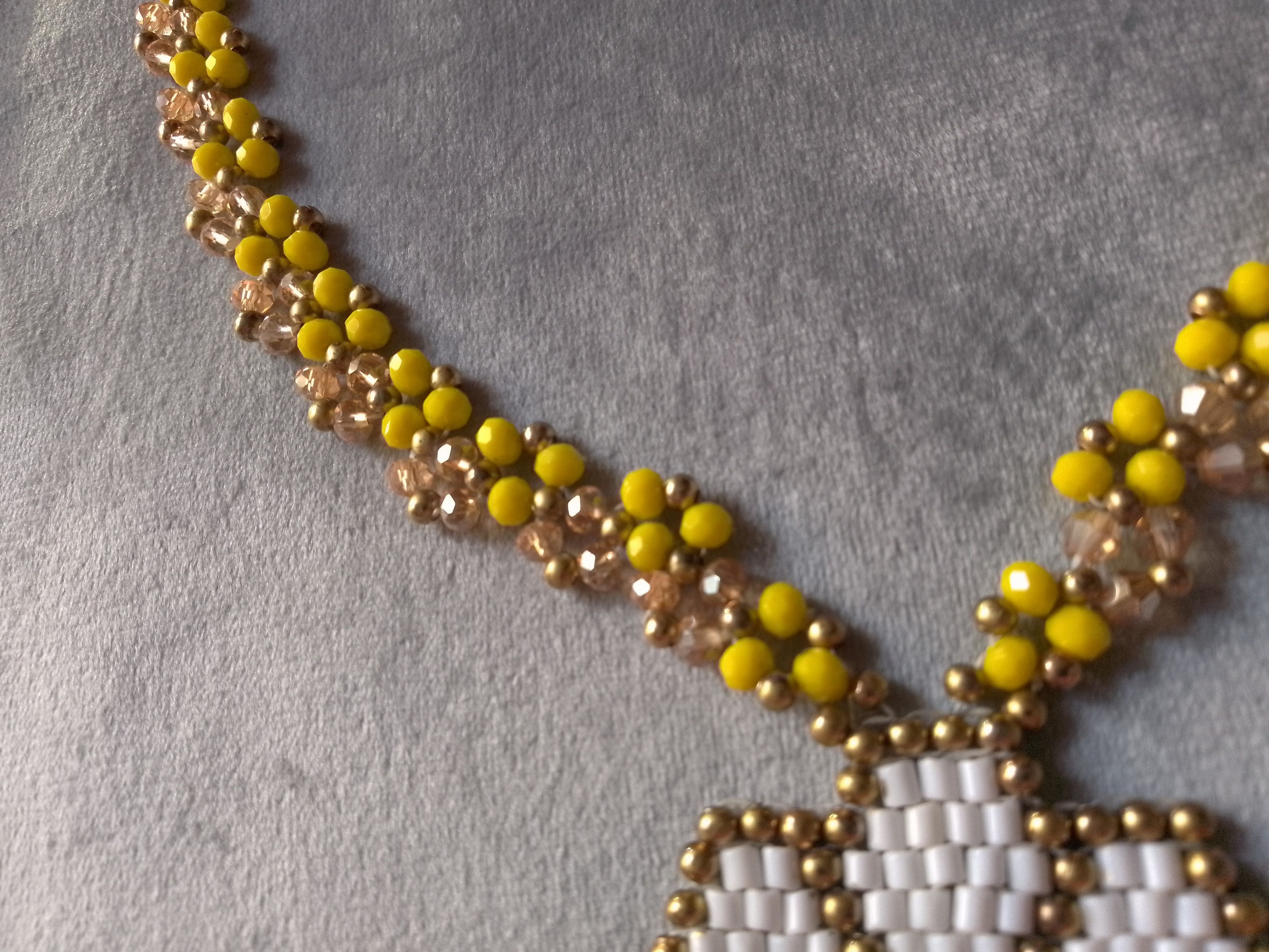 Handmade Necklace in Crystal Yellow Beaded Flower Pendant Elegant Size ONE SIZE - 4 Thumbnail