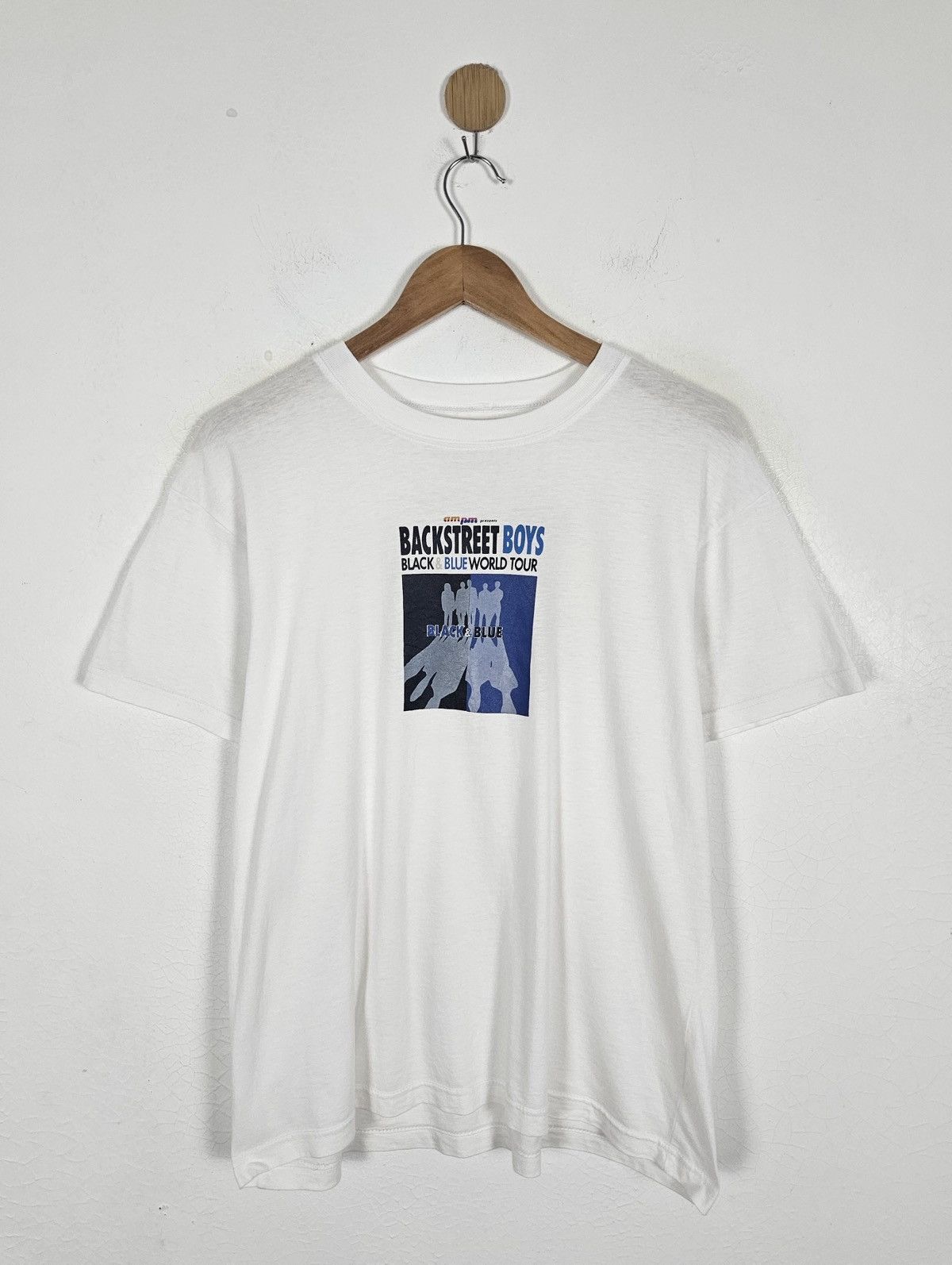 Band Tees Vintage Backstreet Boys Black & Blue Japan Y2K world tour Size US L / EU 52-54 / 3 - 1 Thumbnail