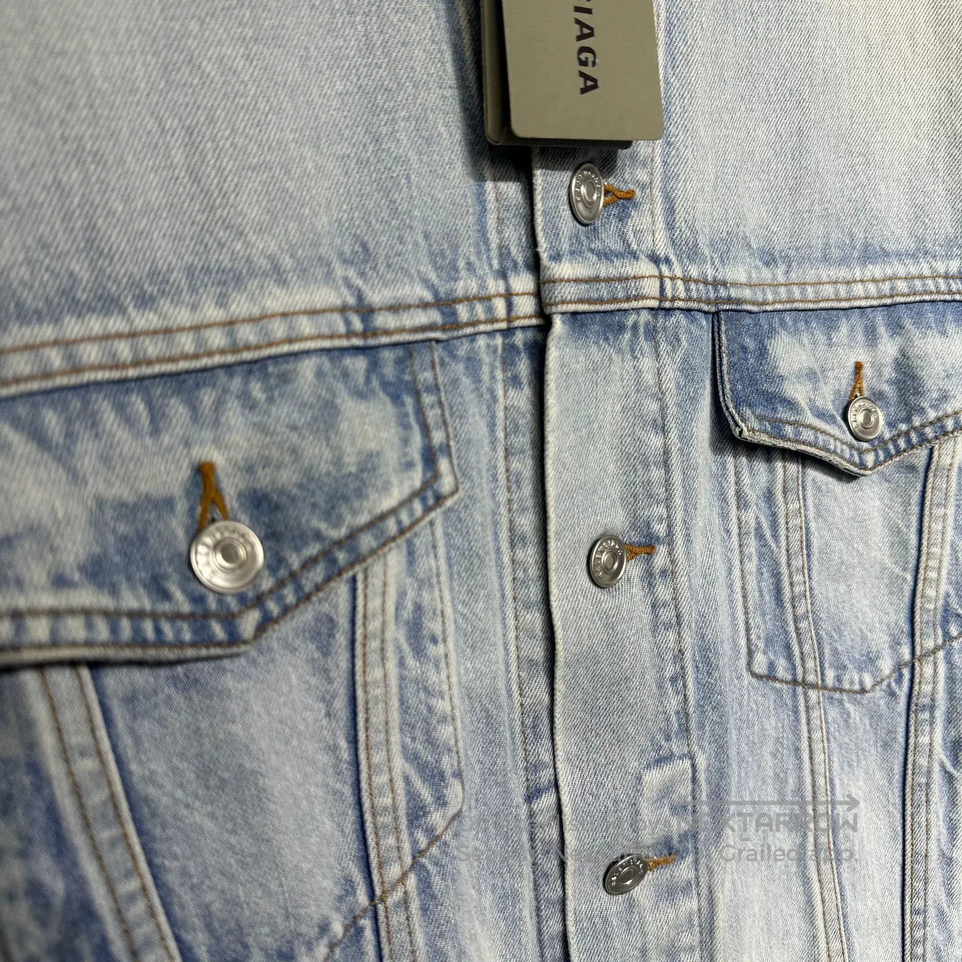 Balenciaga Balenciaga Washed Denim Jacket with Logo. Size US S / EU 44-46 / 1 - 8 Thumbnail