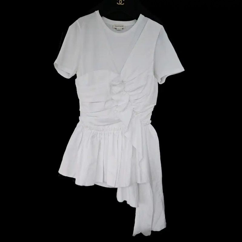 Alexander McQueen Alexander McQueen White Cotton Asymmetrical Tee 0089 Size XS / US 0-2 / IT 36-38 - 1 Thumbnail