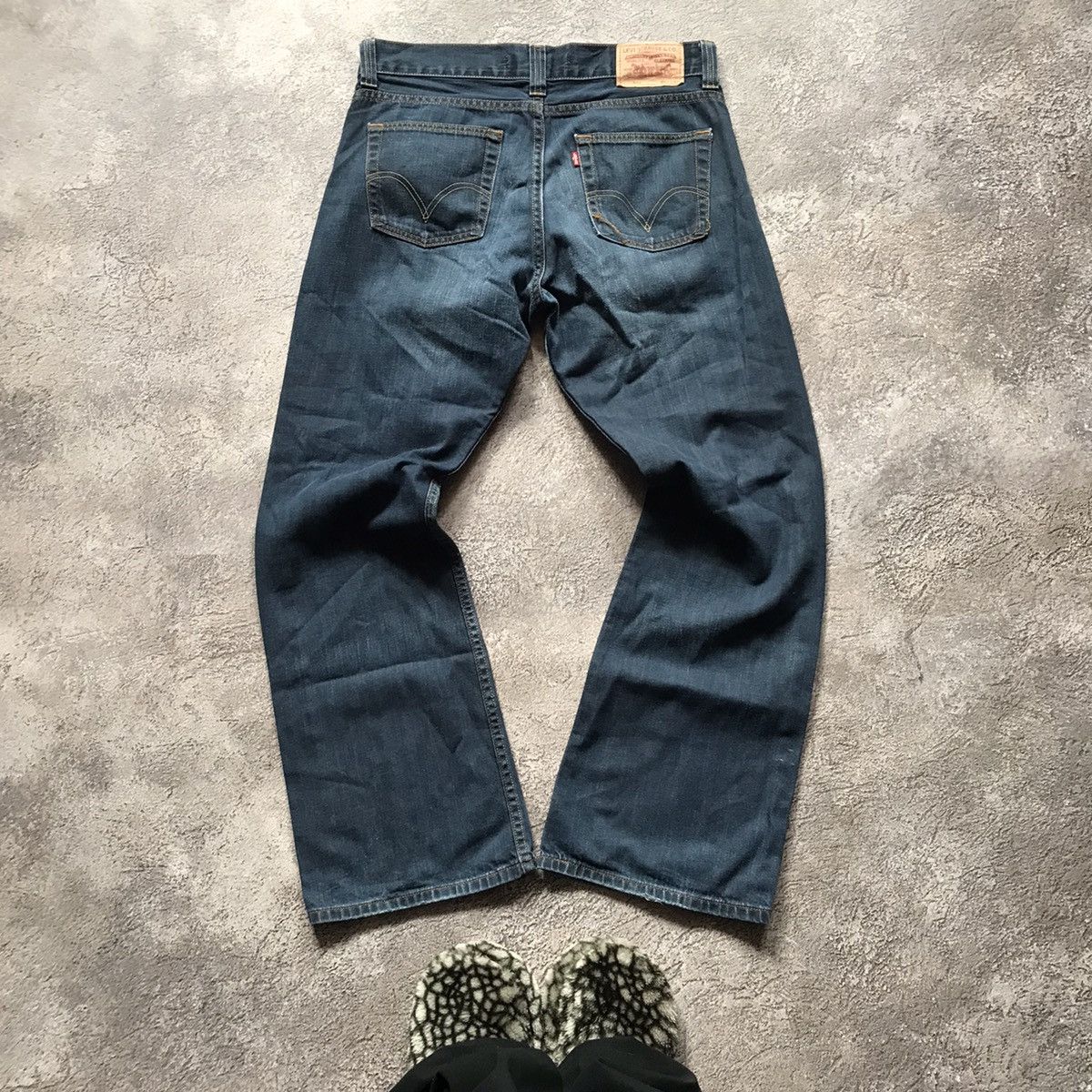 Vintage Vintage 90s Levis Baggy Wide Leg Faded Jeans Grunge Logo 34 Size US 34 / EU 50 - 3 Thumbnail