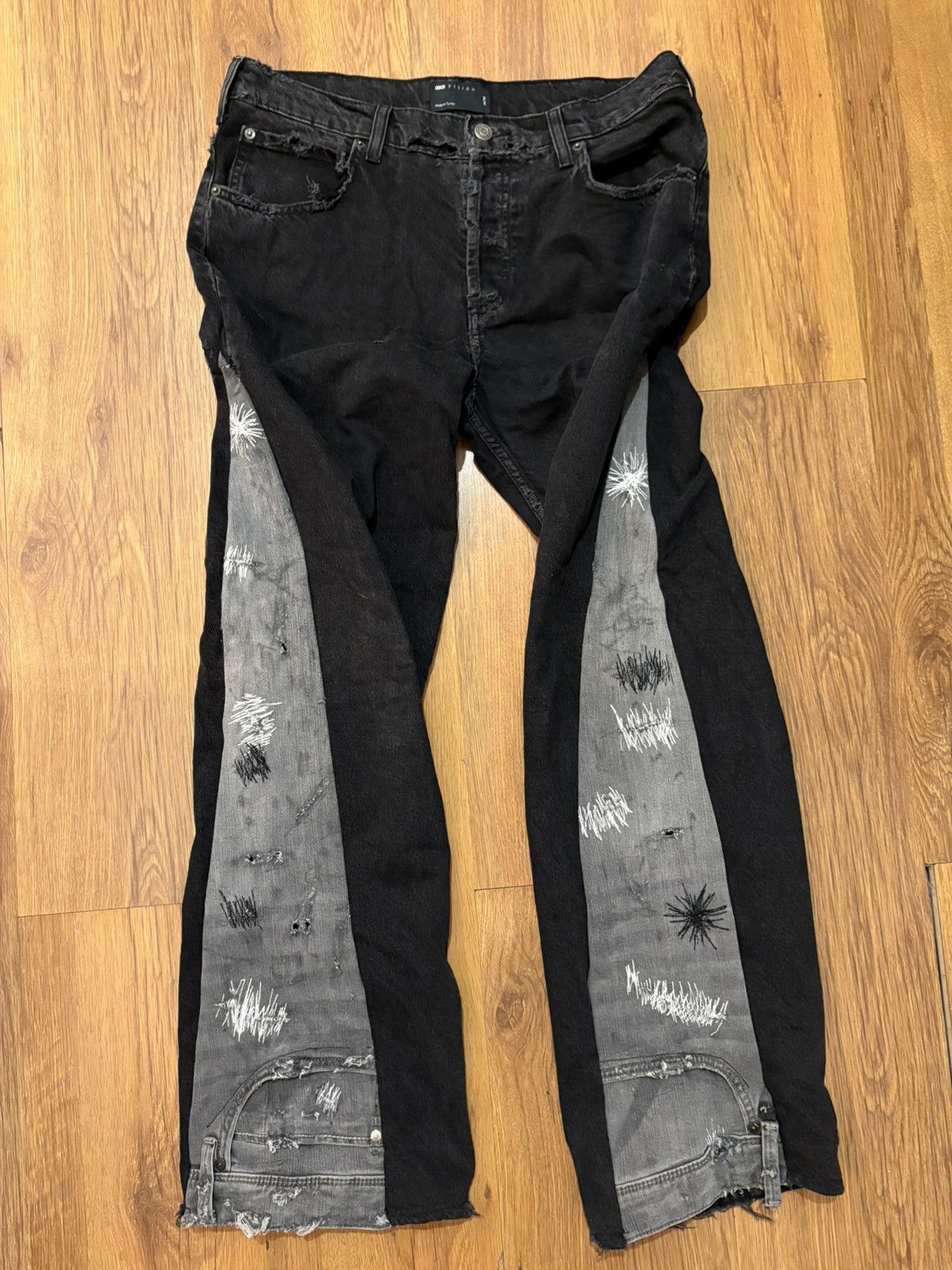 Japanese Brand Black Upside Down Flared Destroyed and Repaired Denim Size US 35 - 2 Thumbnail
