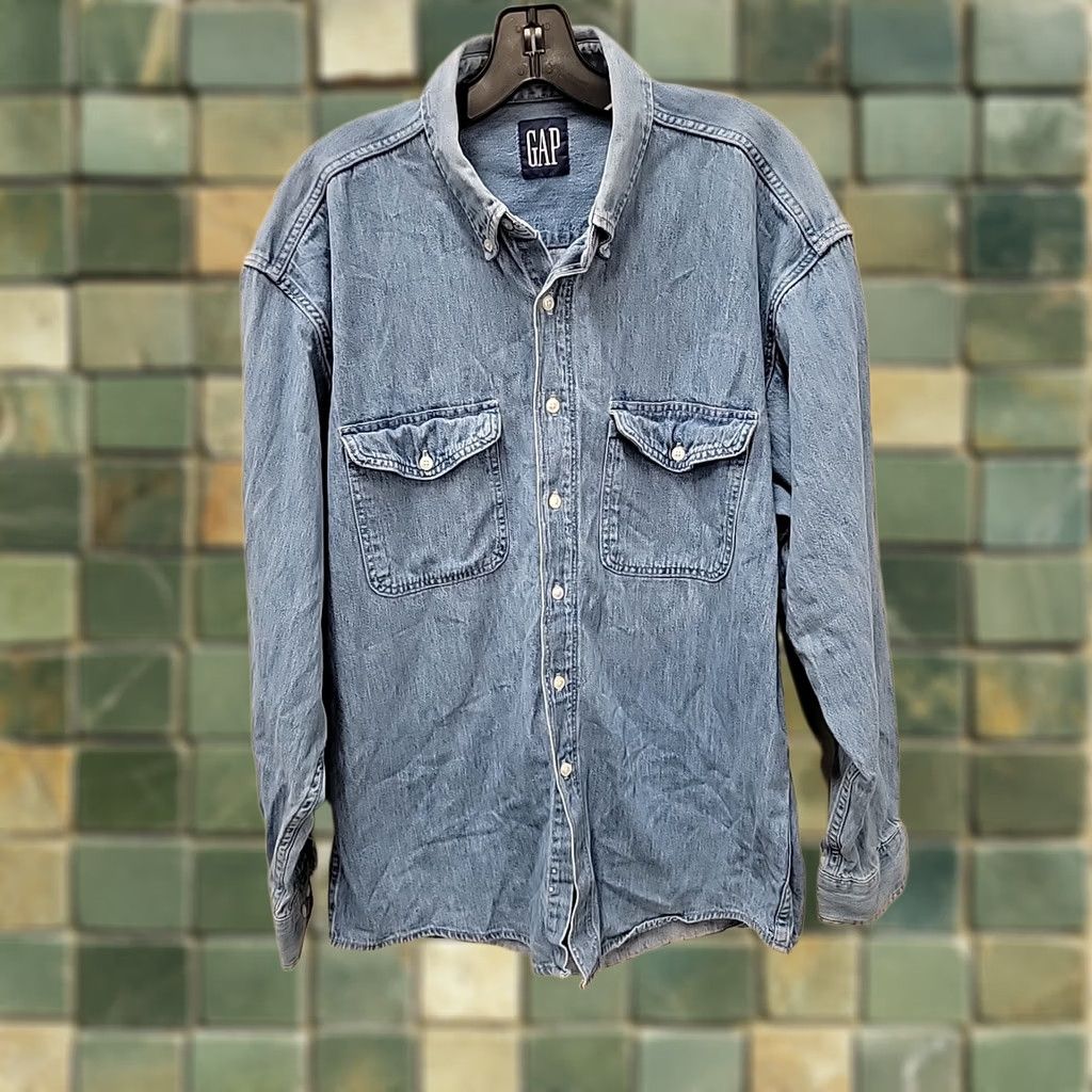 Gap VINTAGE Gap Denim Shirt Men L Blue Cotton Denim Button-Up Shirt Mens 90s (if applicable) Size US L / EU 52-54 / 3 - 1 Thumbnail
