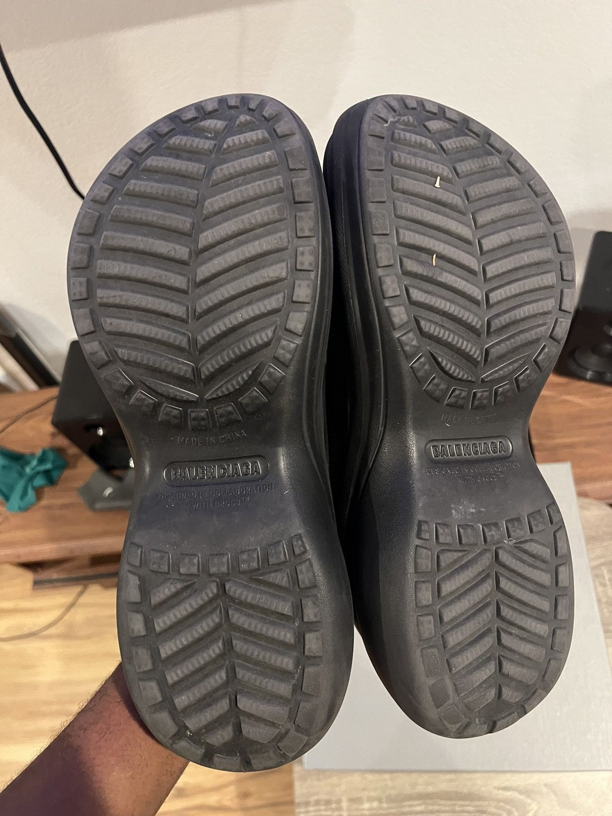 Balenciaga × Crocs Balenciaga Crocs Pool Rubber Slides Sandals Black Size US 12 / EU 45 - 5 Thumbnail