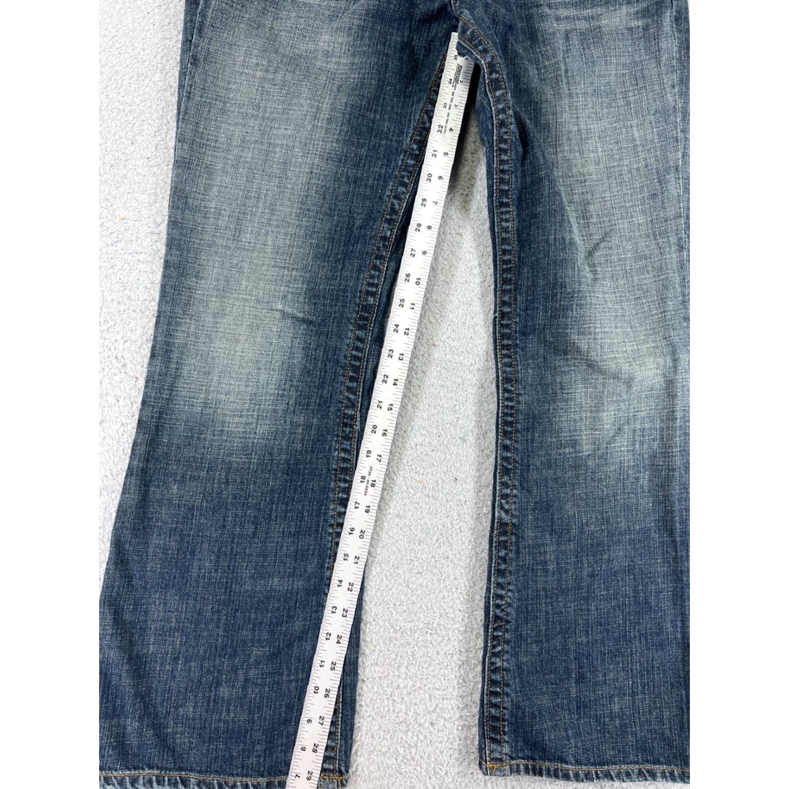Vintage Refuge Jeans Women 13 Blue Denim Cotton Blend Stretch Bootcut 31x29 Low Rise 5-Pocket Design Regular Inseam 29 in Size 34" / US 12 / IT 48 - 7 Thumbnail