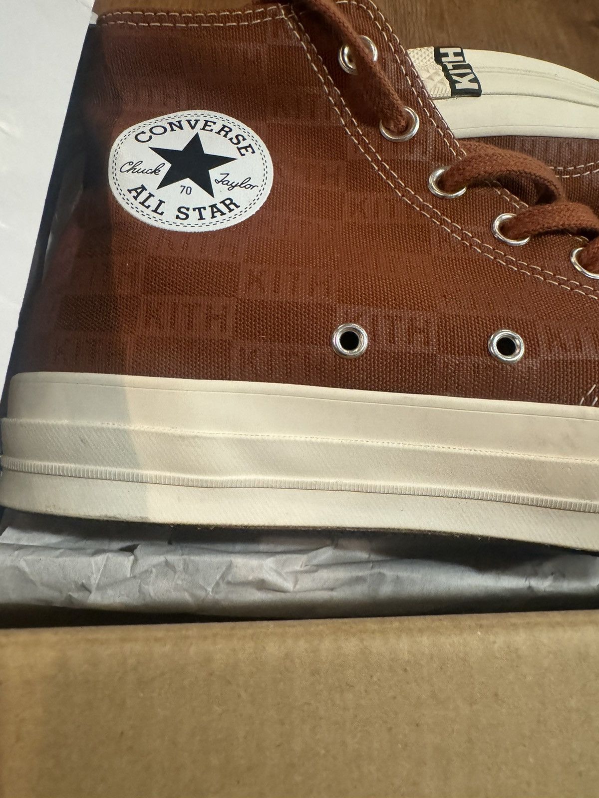 Converse × Kith Kith x Converse Hi Tops Chuck Taylor’s Size US 10.5 / EU 43-44 - 2 Thumbnail