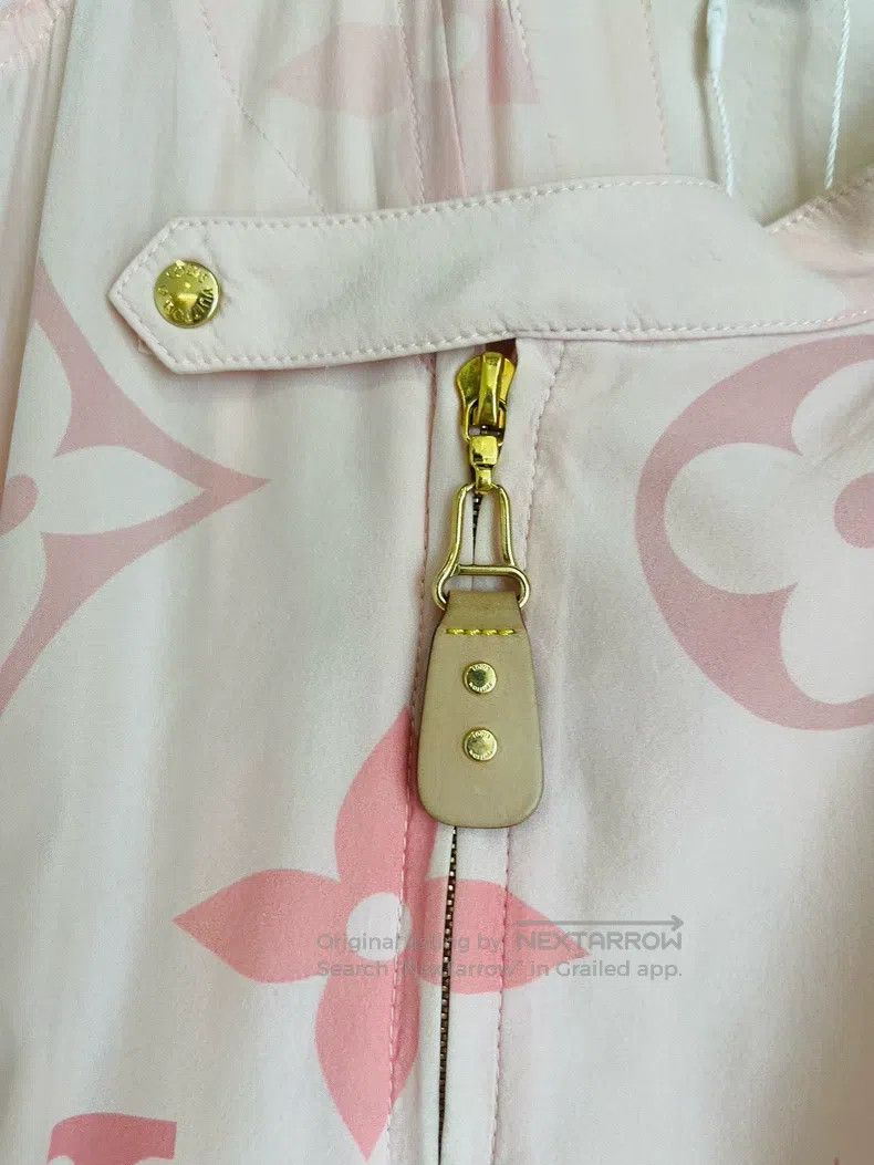 Louis Vuitton Louis Vuitton Pink presbyopic bomber jacket Size XXS / US 00 / IT 34 - 3 Thumbnail