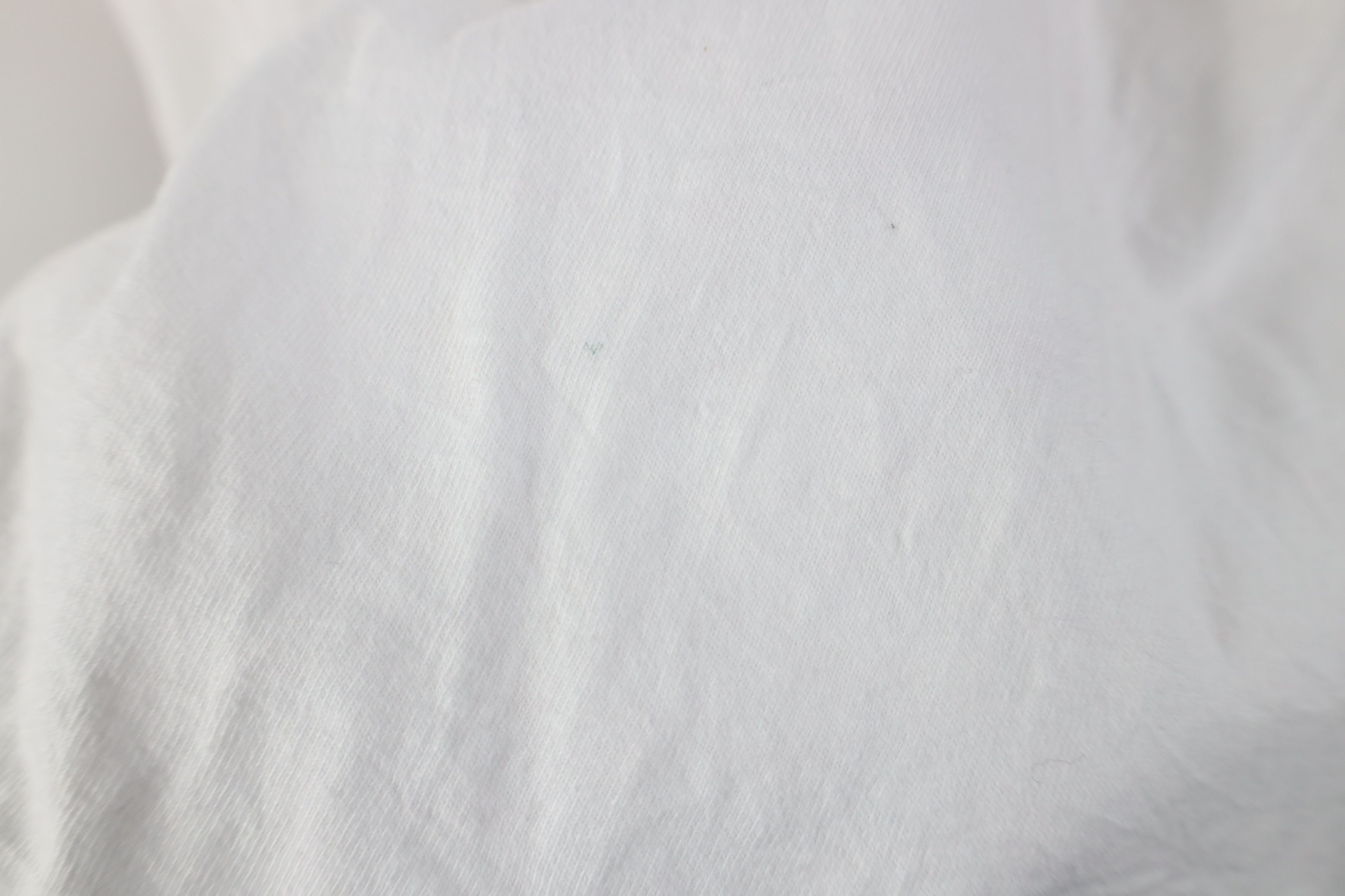 Hanes Vintage 90s Hanes Beefy Heavyweight Cotton T-Shirt White Size US XL / EU 56 / 4 - 7 Thumbnail