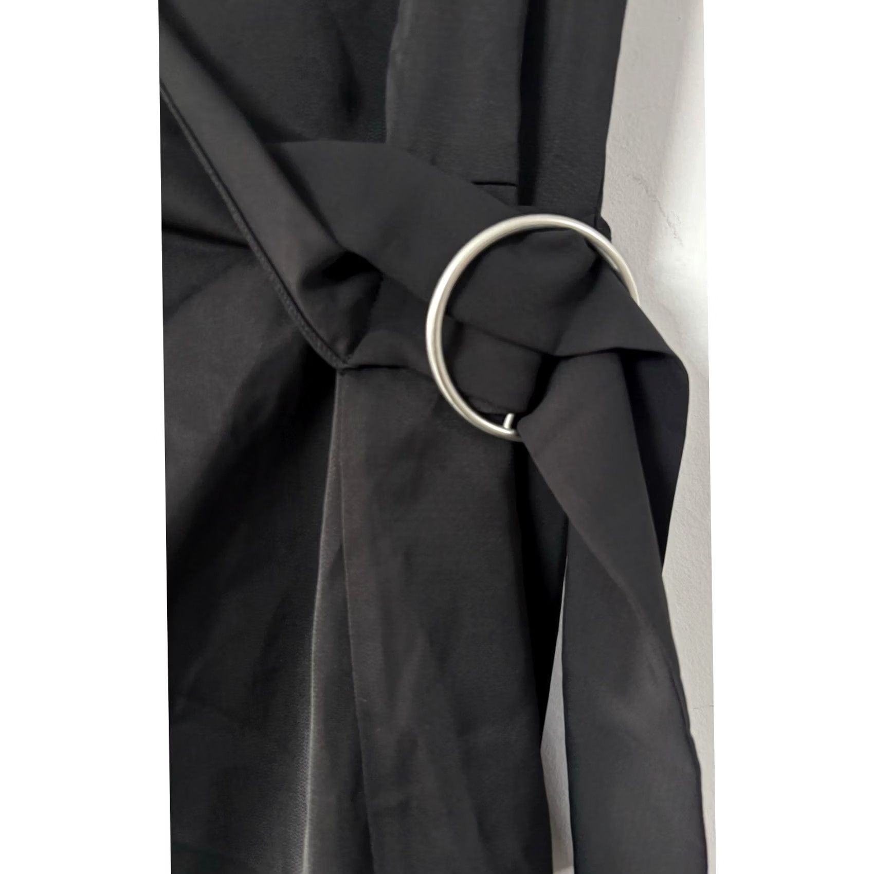 Allsaints ALLSAINTS Black Wrap Dress Solid Satin Knee Length M Women Sleeveless V-Neck Tie Casual Formal Menstrual? Size M / US 6-8 / IT 42-44 - 5 Thumbnail