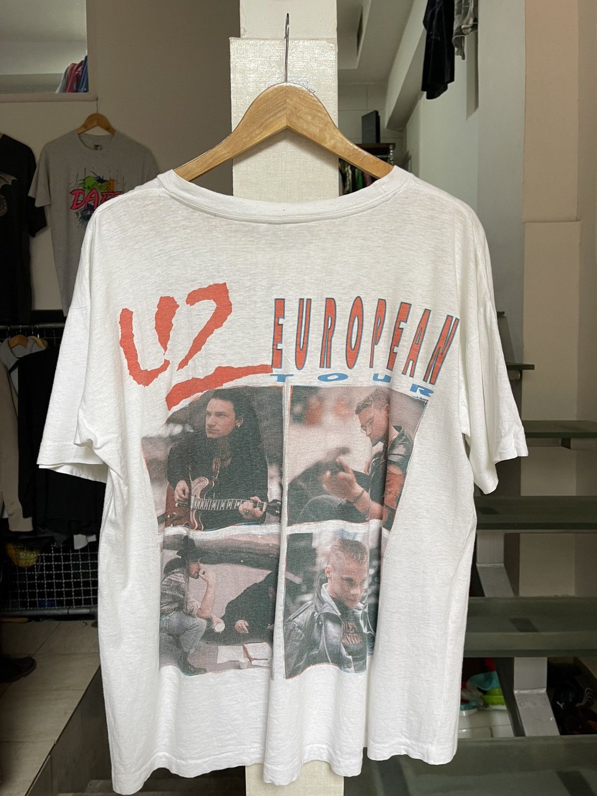 Band Tees Vintage U2 80s t shirt white tee Size US L / EU 52-54 / 3 - 2 Thumbnail