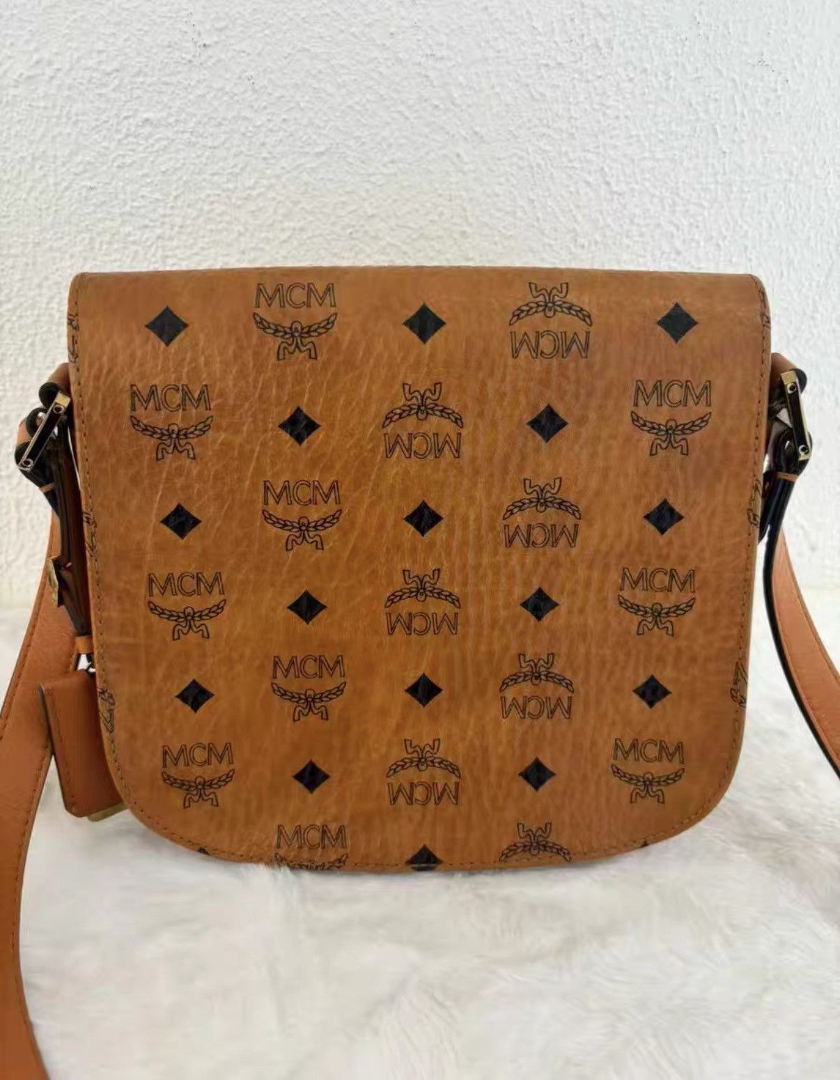 MCM MCM mini monogram saddle bag in cognac, classic design J38 Size ONE SIZE - 2 Thumbnail