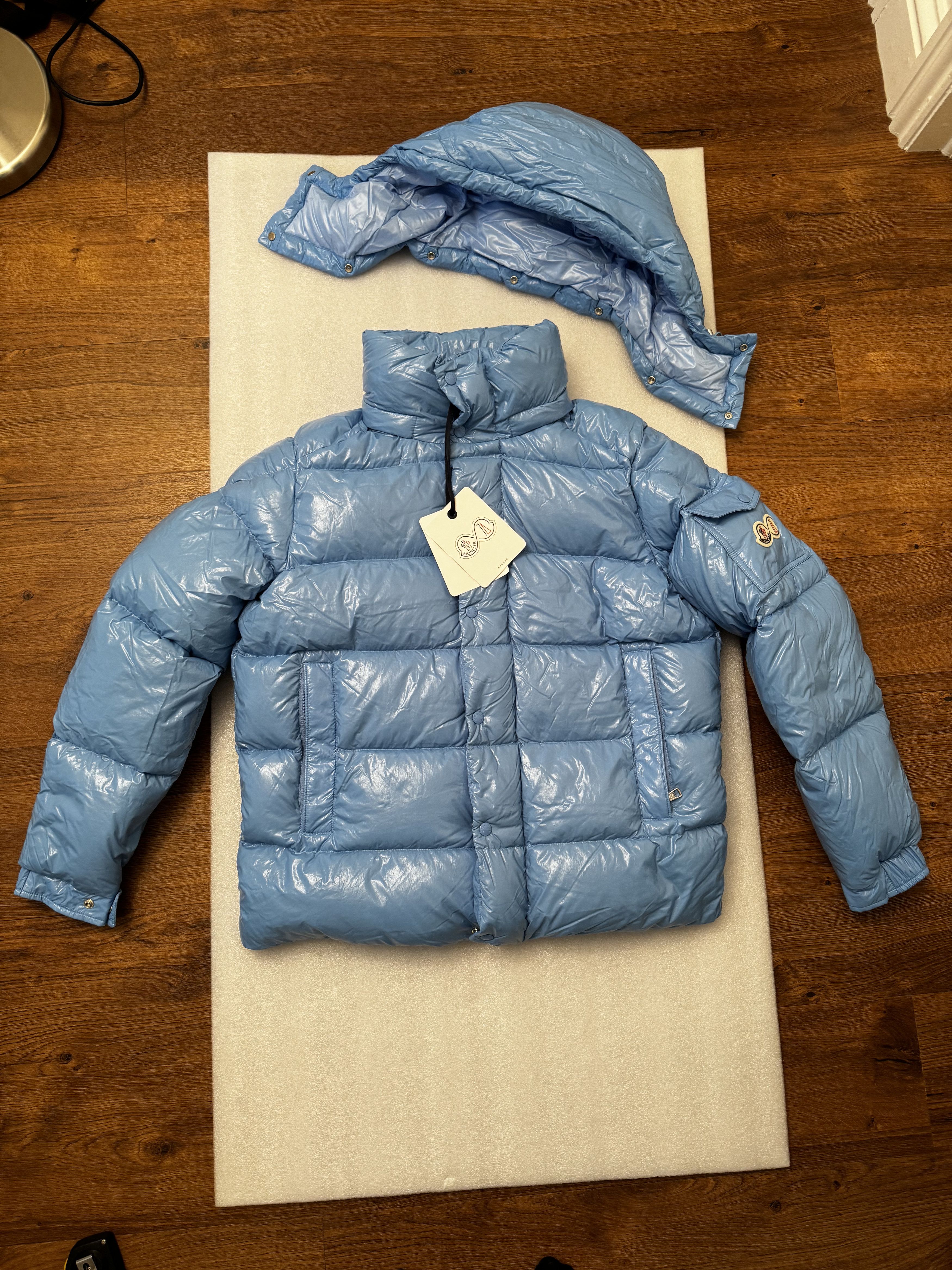 image of Moncler Maya 70Th Anniversary Special Ed Short Down Jacket in Sky Blue, Men's (Size XL)