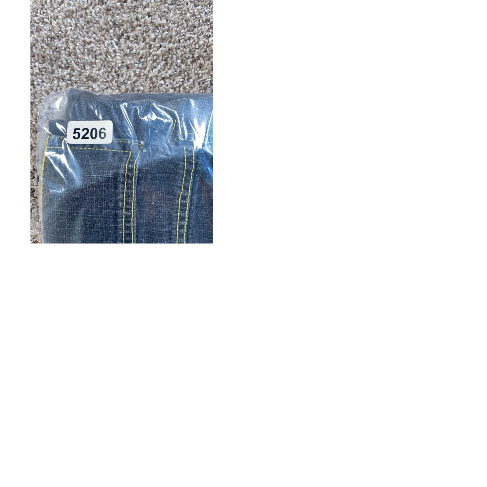 Vintage VINTAGE Ubug Baggy Fit Jean Shorts Bermuda Men 35 x 14 Black Yellow Stitching Denim Cotton Hip Hop Retro 90s Mens Size US 35 - 9 Thumbnail