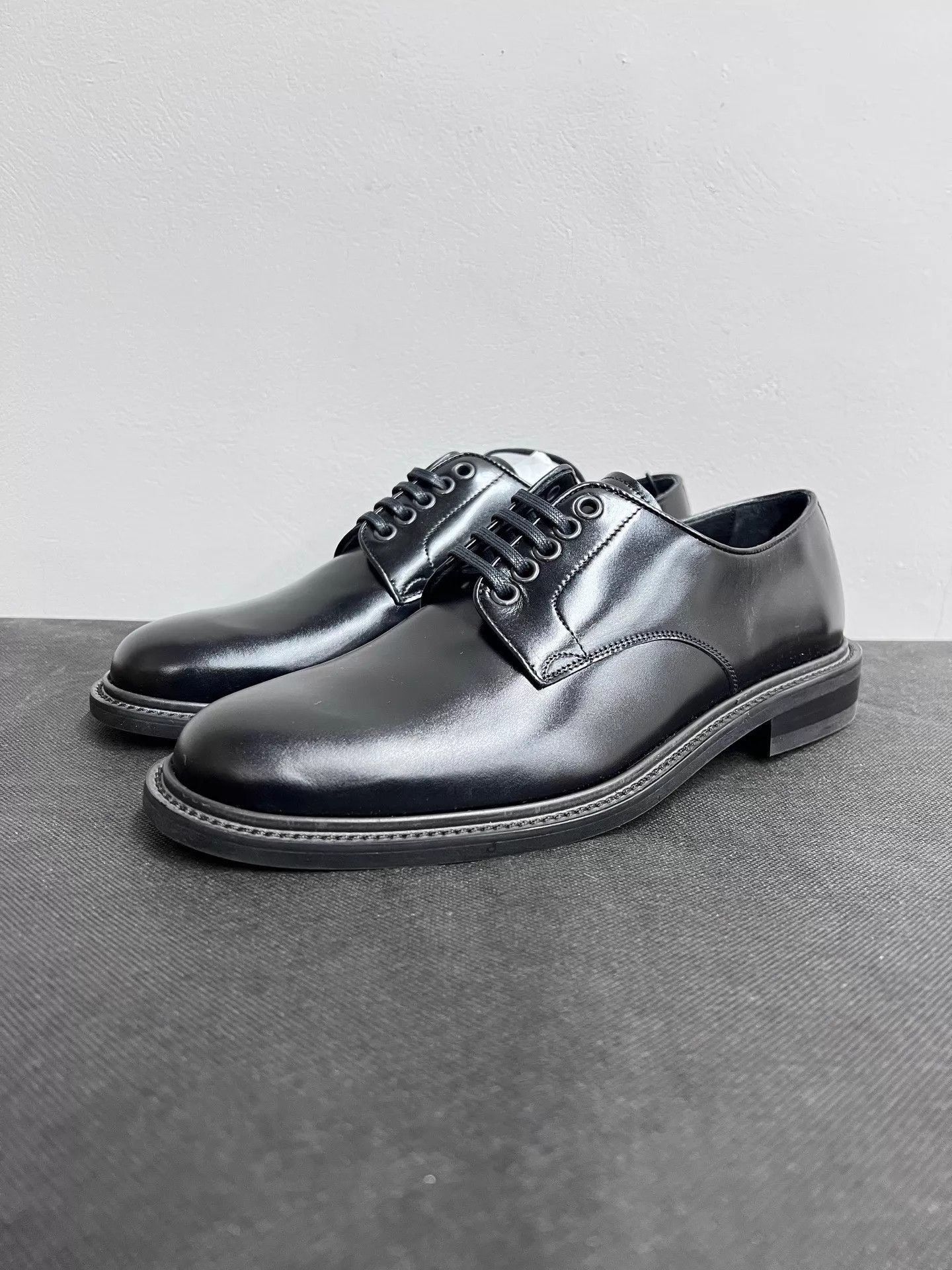 Loewe Black Leather Formal Lace-Up Shoes Size 7 Size US 7 / EU 40 - 1 Thumbnail
