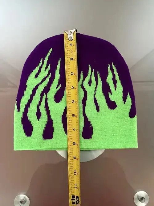 Anime × Japanese Brand Neon Flame Beanie Size ONE SIZE - 4 Thumbnail