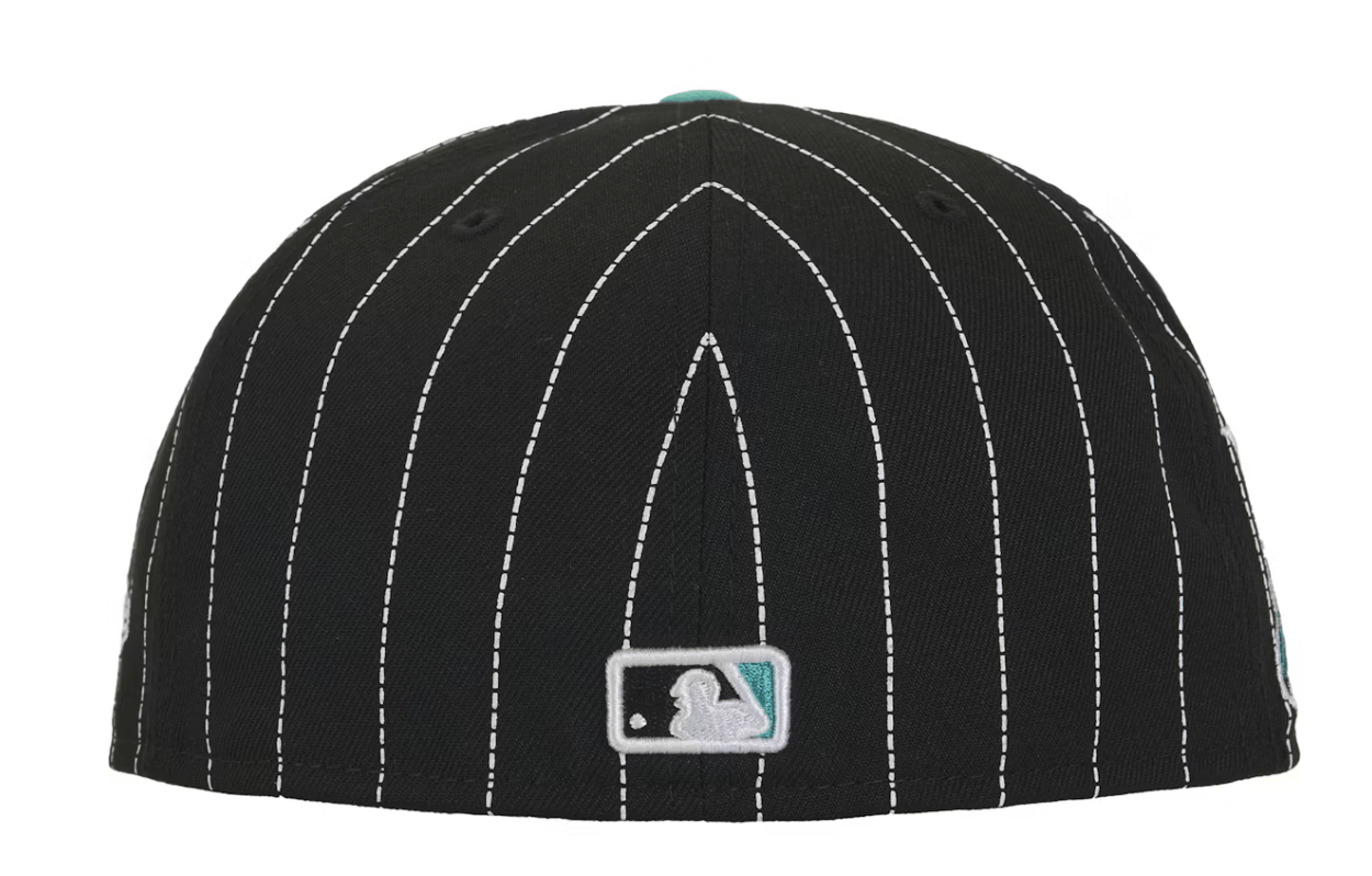 Supreme MLB Teams New Era 59Fifty Cap Black Pinstripe 7 1/2