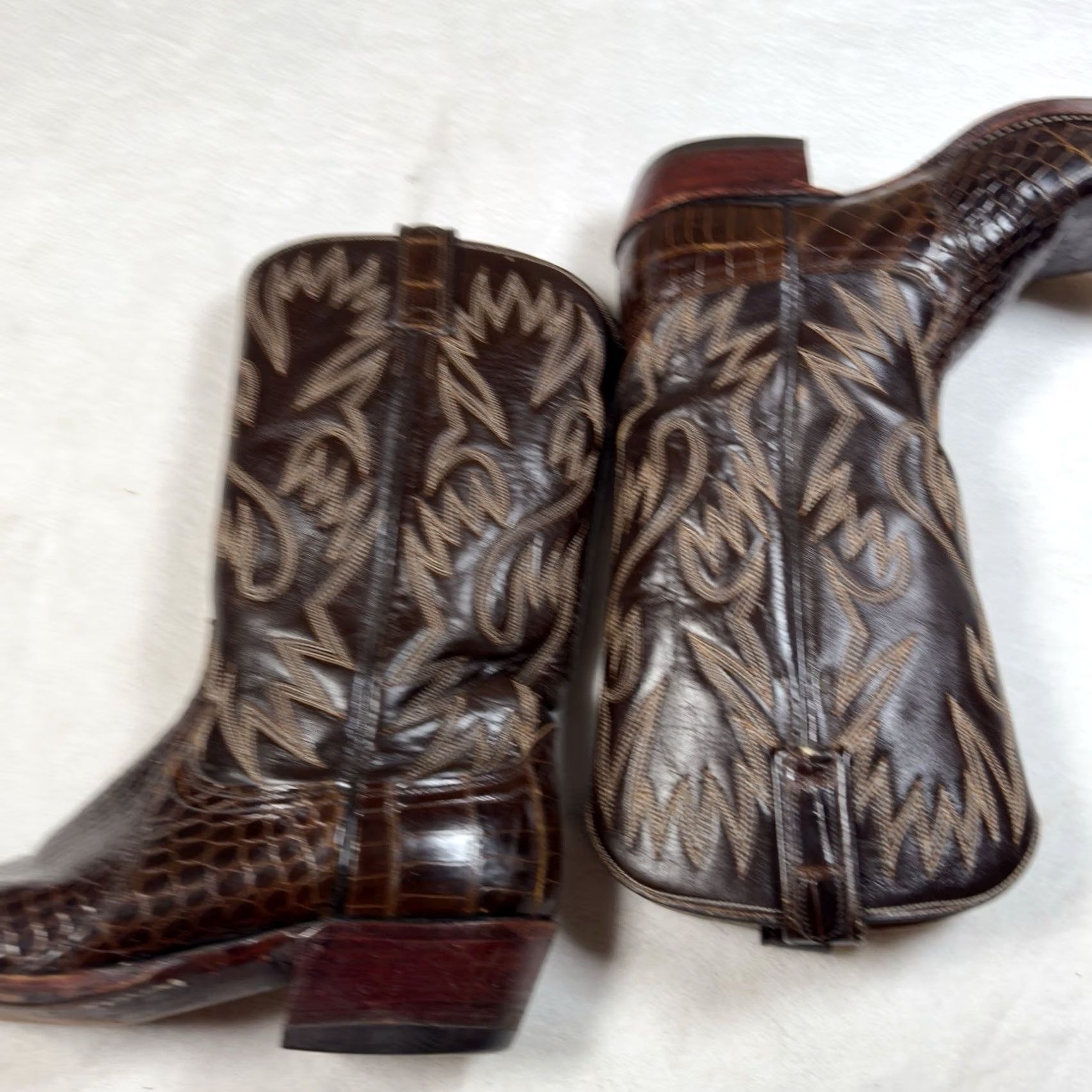 Dan Post Vtg 1989 Dan Post 6864 Genuine Caiman Alligator Cowboy Boots Mens 9.5 D USA Size US 10 / EU 43 - 5 Thumbnail