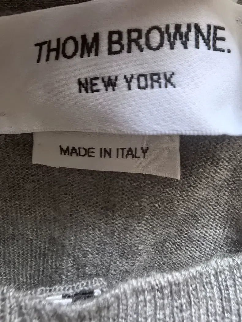 Thom Browne Thom Browne Lightweight V-Neck Gray Knit Cardigan Size XS / US 0-2 / IT 36-38 - 3 Thumbnail