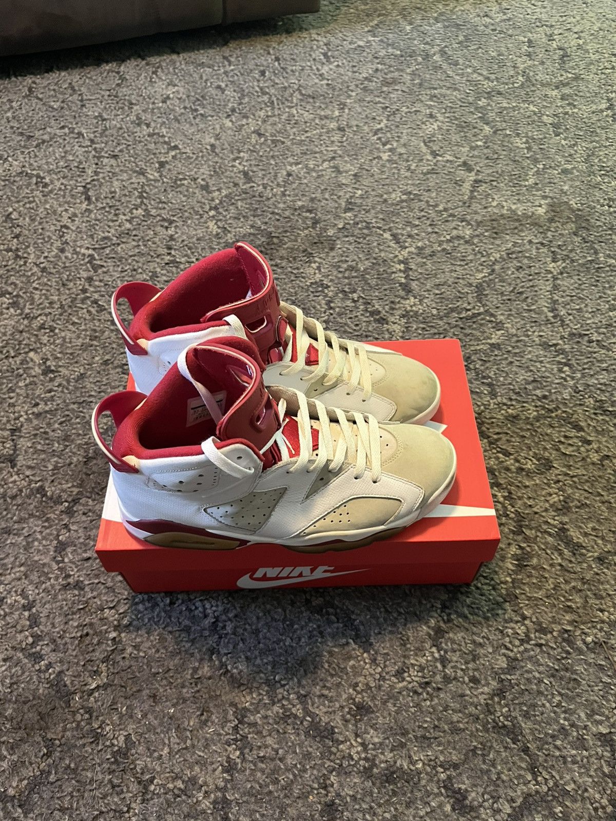 Jordan Brand Jordan 6 alternate carmine Size US 10.5 / EU 43-44 - 1 Thumbnail