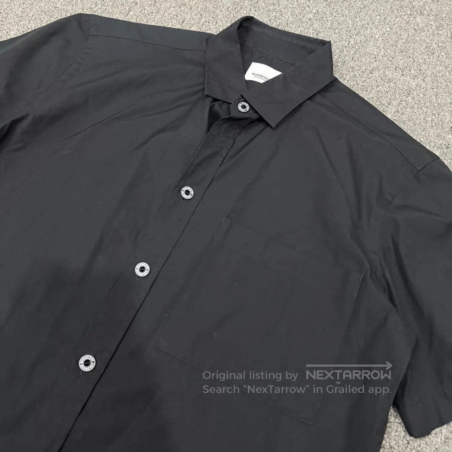 Burberry Black Short Sleeve Button. Size US M / EU 48-50 / 2 - 3 Thumbnail