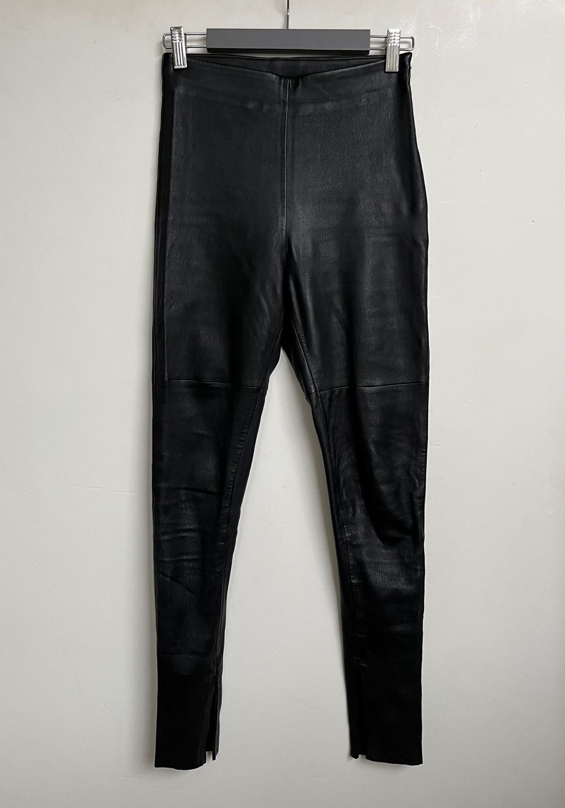 パンツ HERMES margiela LEATHER TROUSERS PANTS Black Paneled Leather Pants by MM6 Maison Margiela on Sale