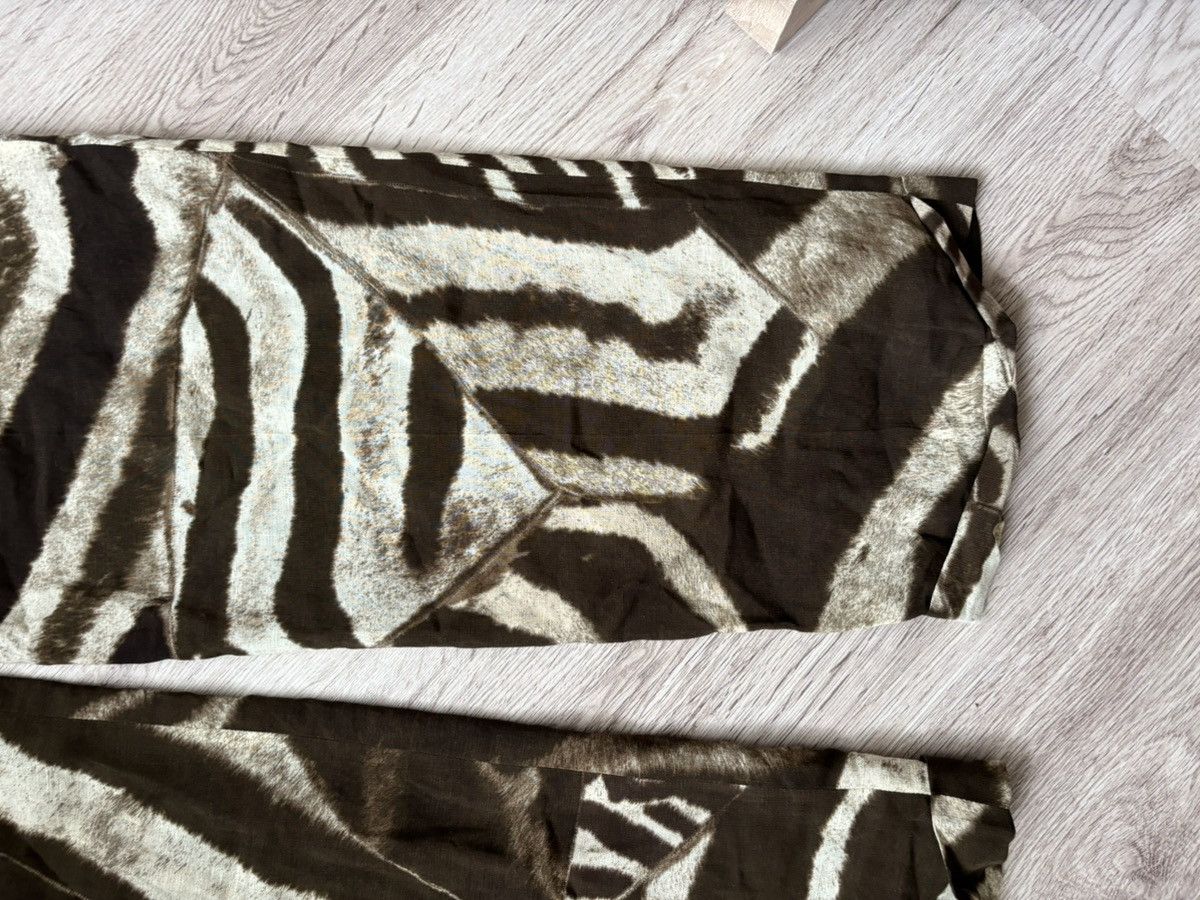 Ralph Lauren Purple Label Ralph Lauren Purple Label Collection Women’s Zebra Print Size 28" / US 6 / IT 42 - 23 Thumbnail