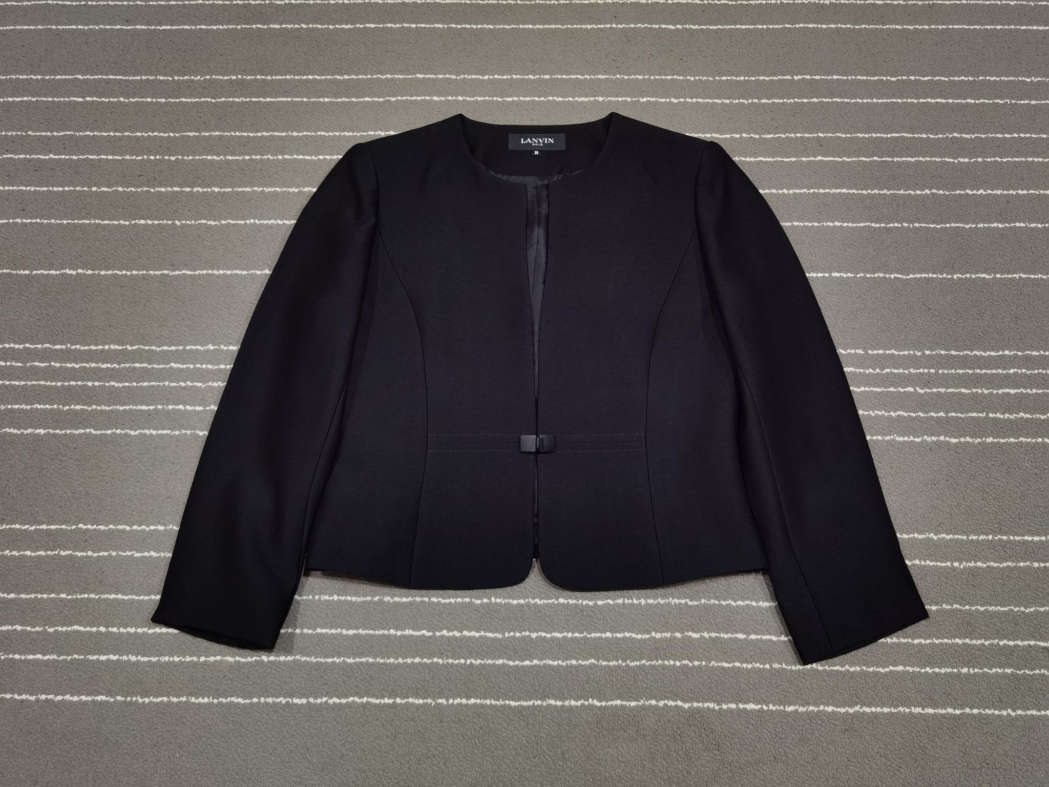 Lanvin LANVIN NOIR X designer X luxury XS 7090 Size XS / US 0-2 / IT 36-38 - 2 Thumbnail