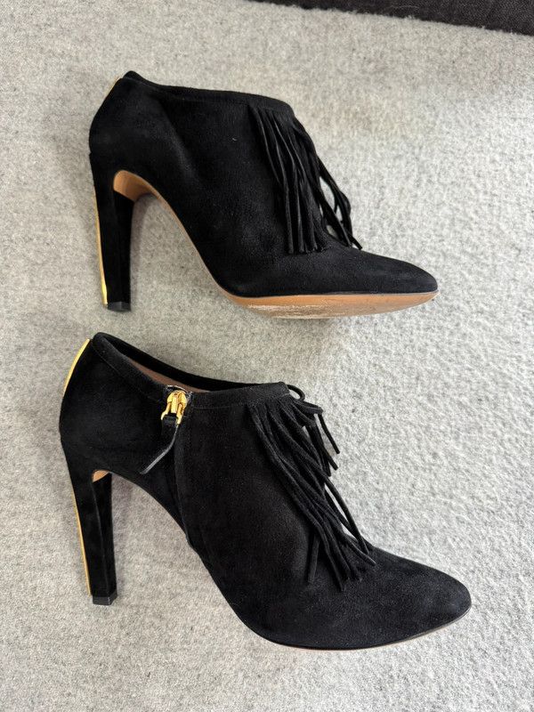 Chloe Chloé Heels Fringe Ankle Boots Black Suede Trim size 39 Size US 9 / IT 39 - 9 Thumbnail