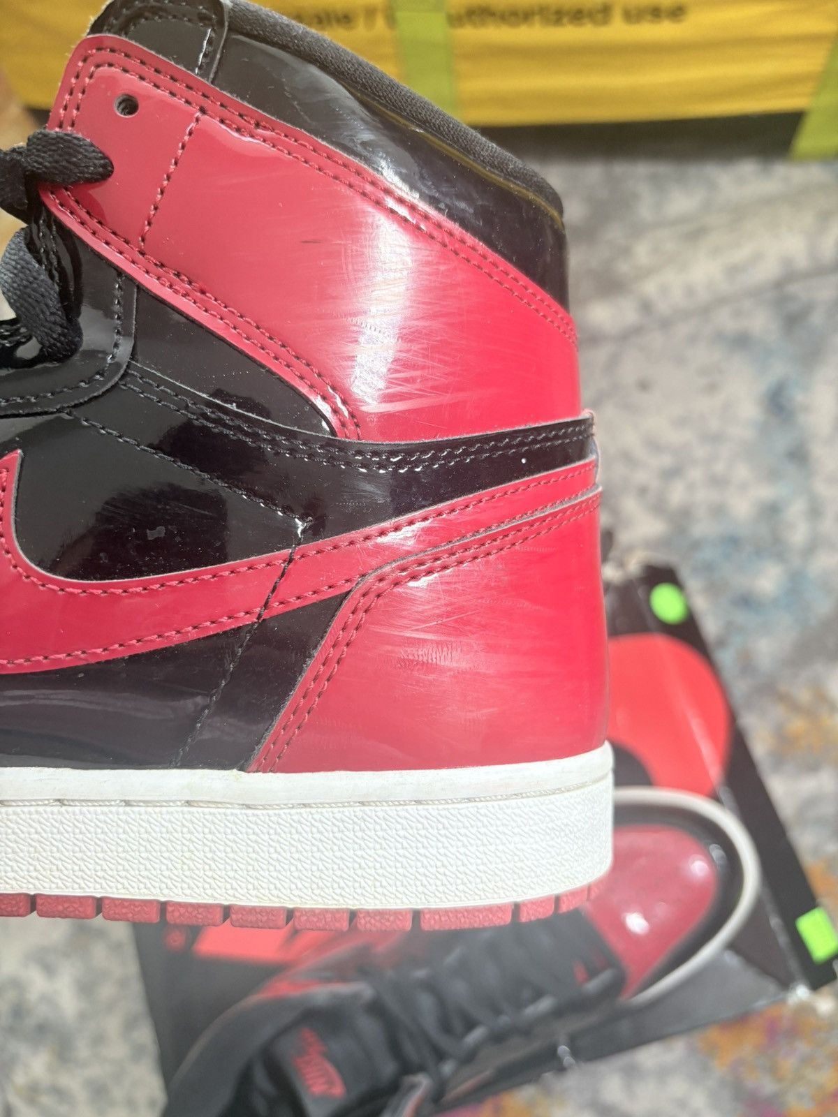 Jordan Brand Air Jordan Retro 1 Patent Bred size 11.5 Size US 11.5 / EU 44-45 - 7 Thumbnail