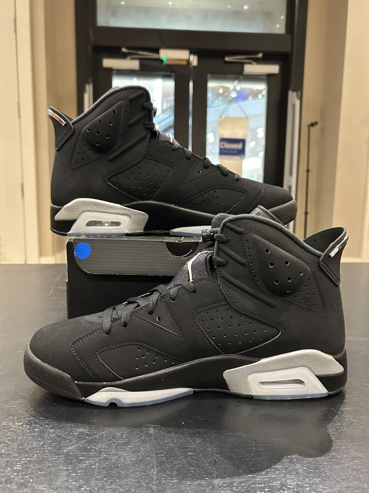 Jordan Brand Jordan 6 Retro ‘Chrome’ Size US 12 / EU 45 - 2 Thumbnail